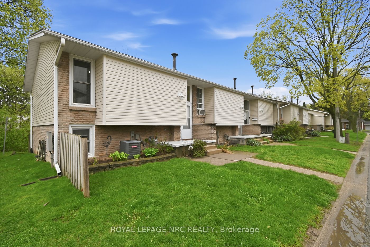 151 Parnell Road 61, St. Catharines, ON L2M 3S4