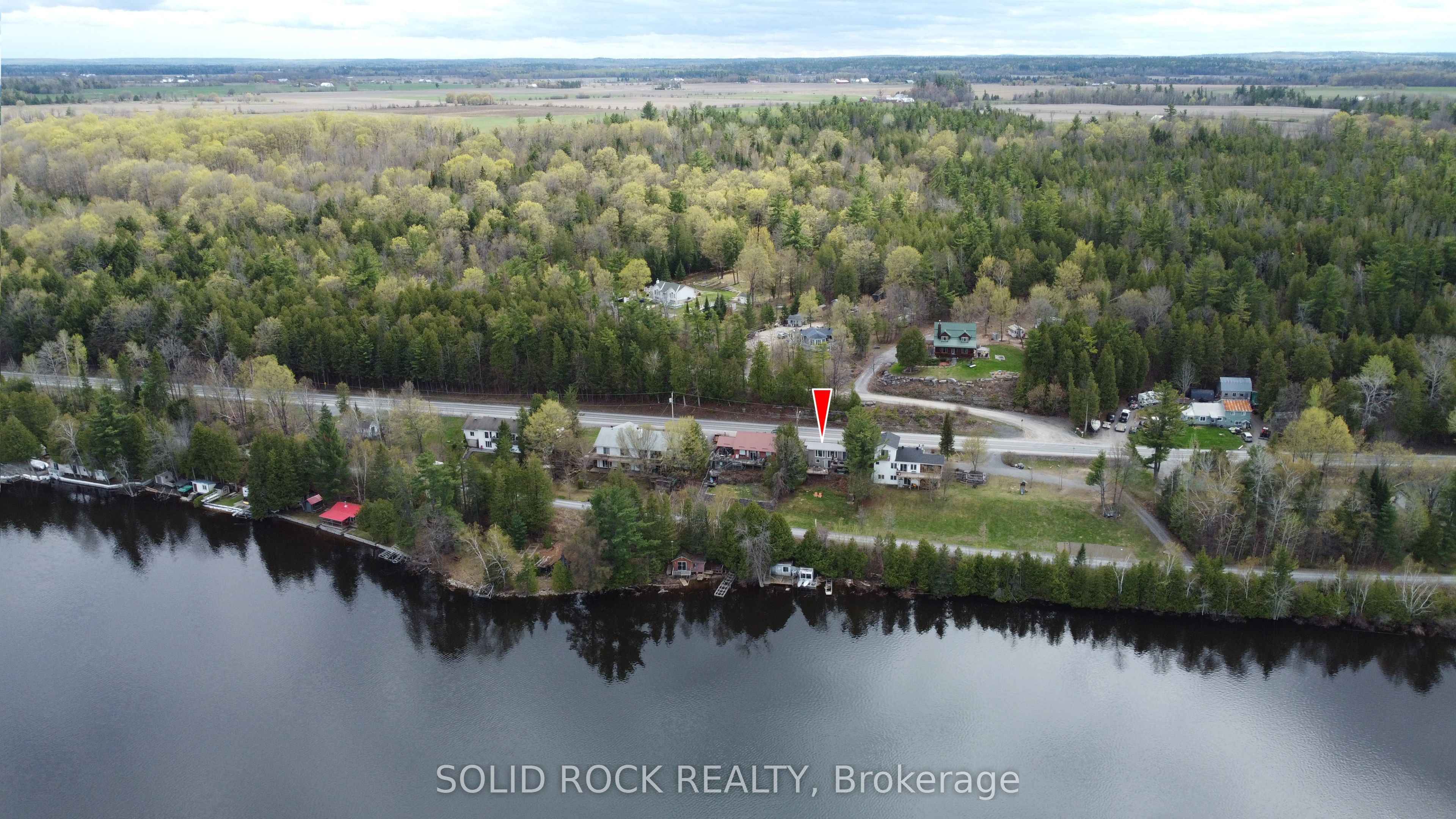 2496 River Road, McNab/Braeside, ON K0A 1G0