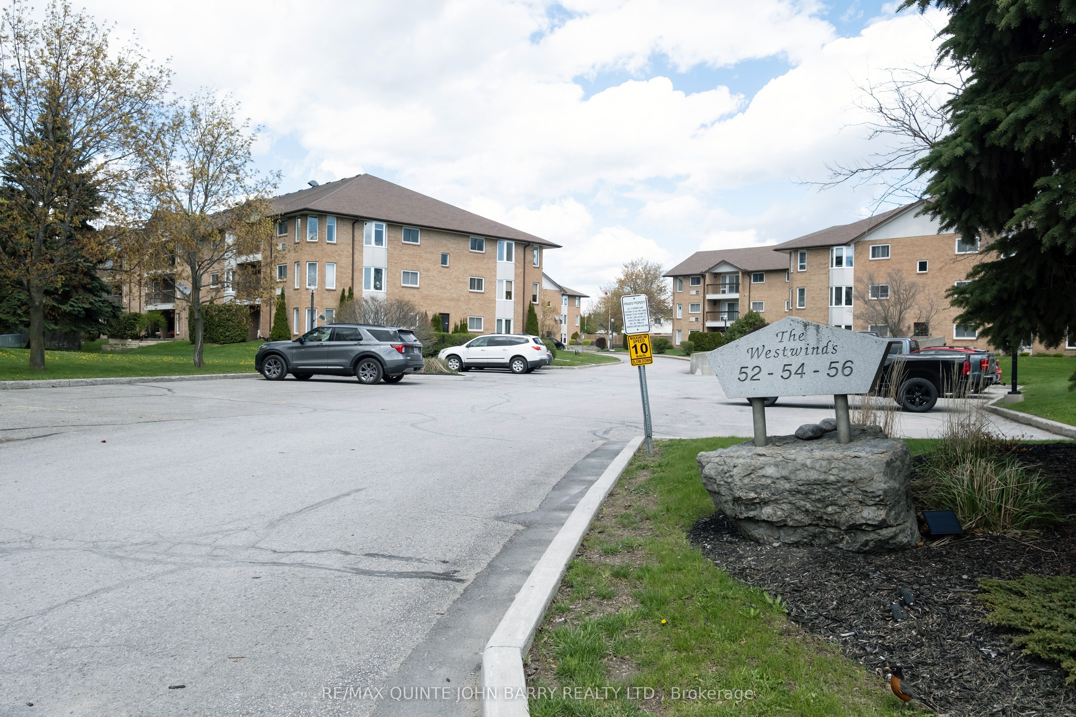 202-56 Tripp Boulevard, Quinte West, ON K8V 5V1 photo 2