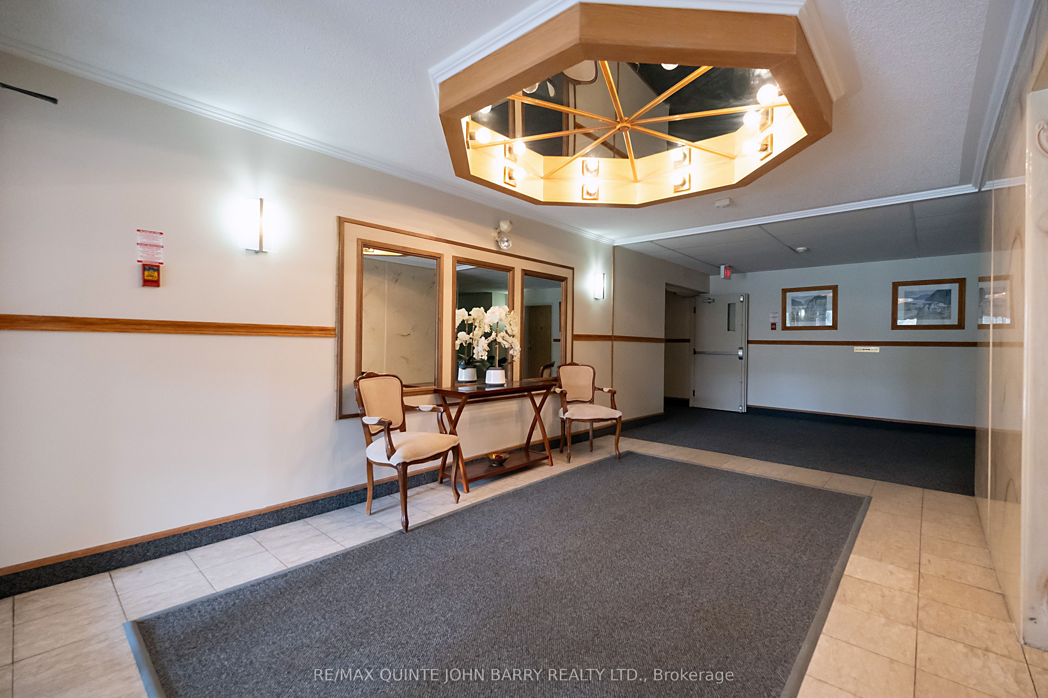 202-56 Tripp Boulevard, Quinte West, ON K8V 5V1 photo 5