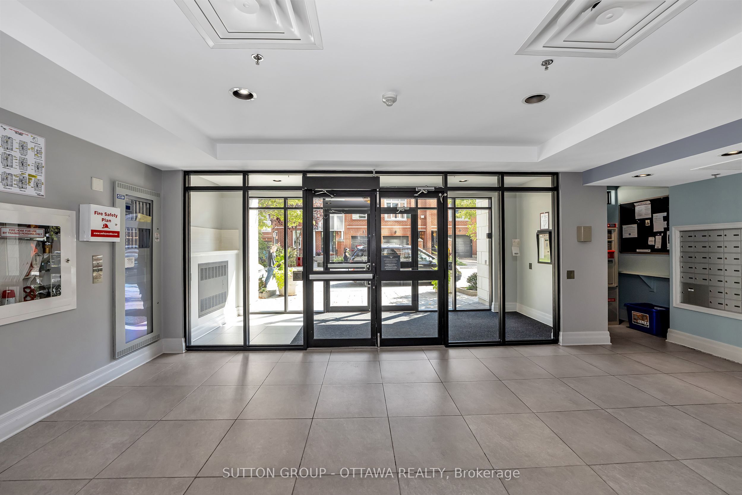 375 Lisgar Street 903, Ottawa Centre, ON K2P 0E3 photo 4
