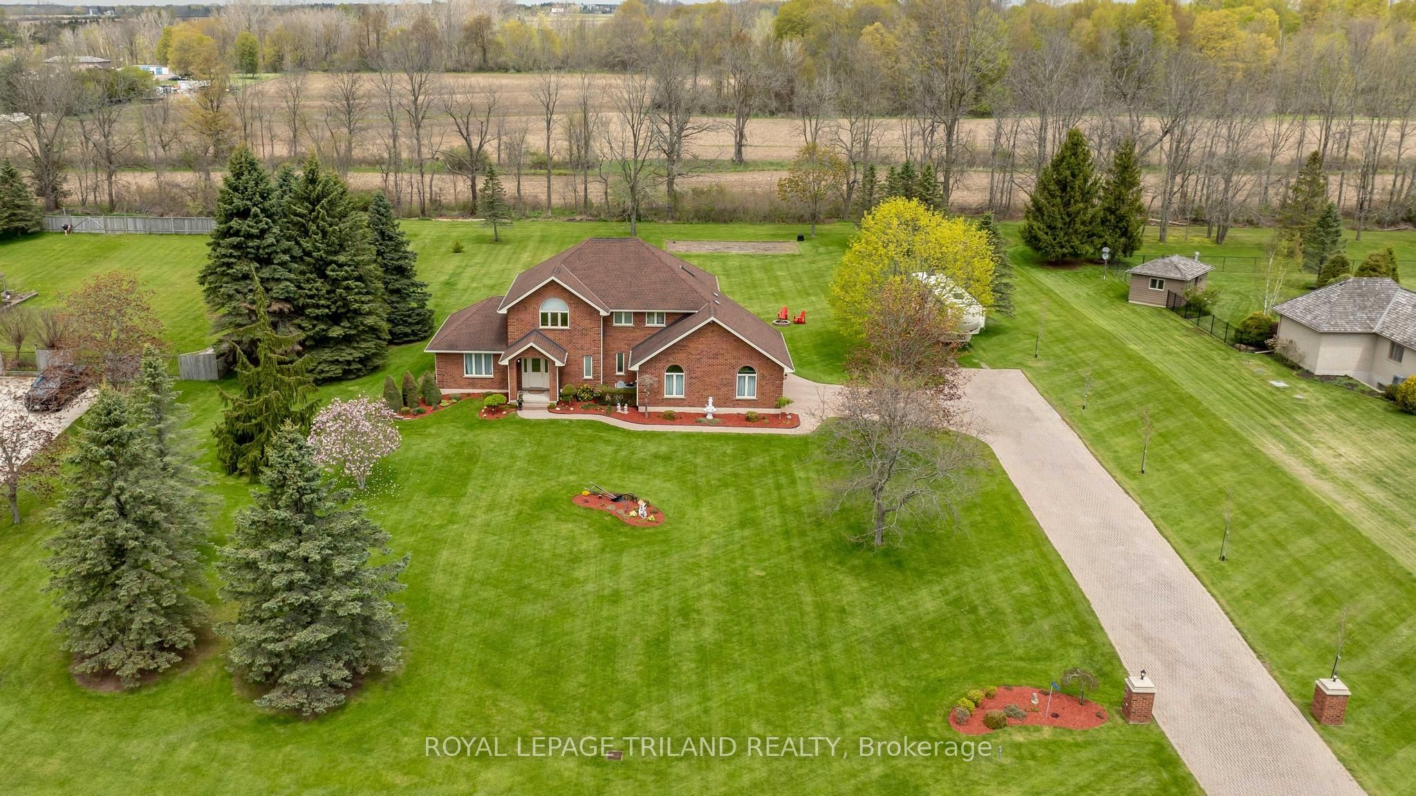 42720 MEADOW WOOD Lane, Central Elgin, ON N0L 2L0