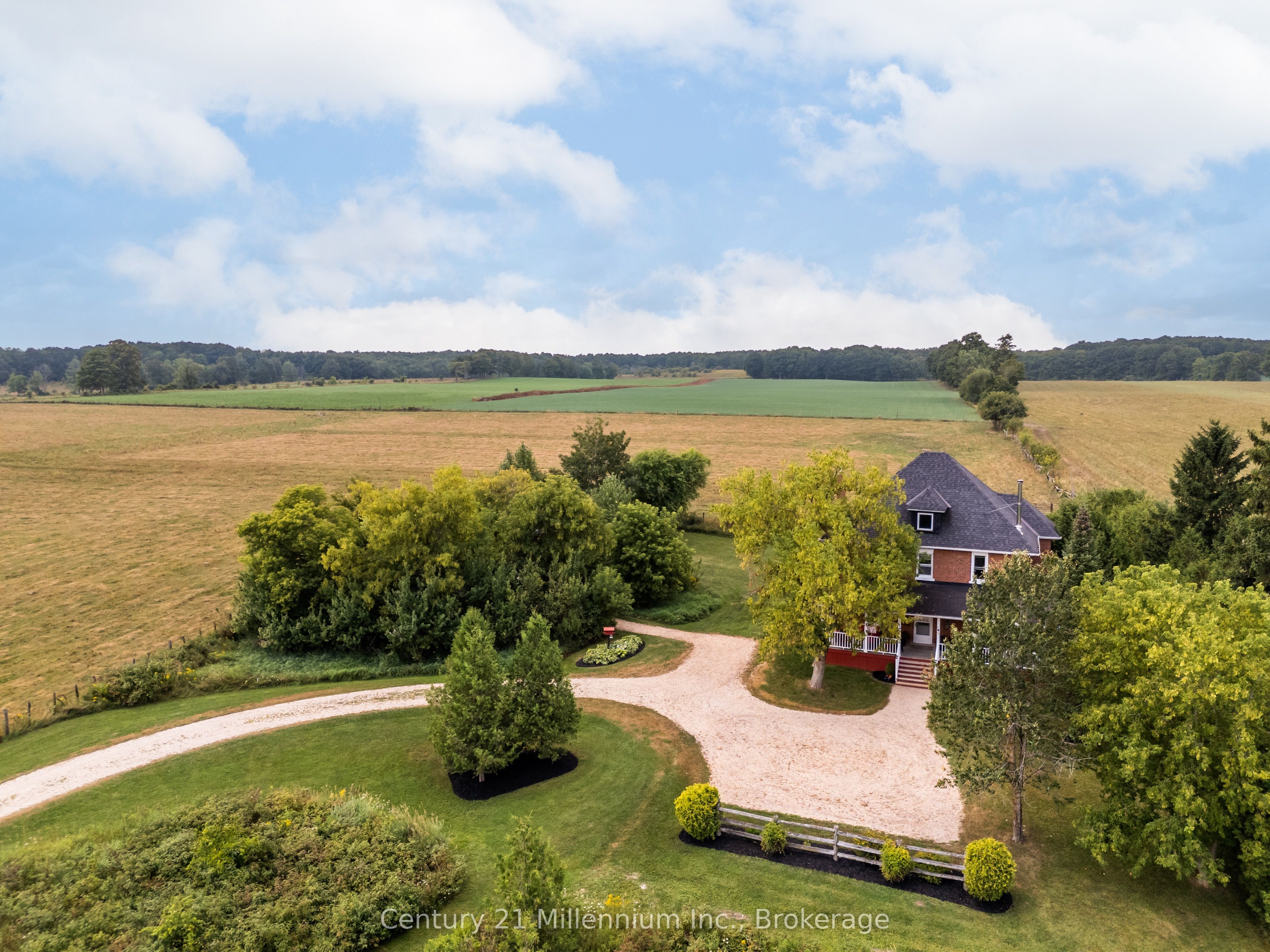 155104 7th Line, Grey Highlands, ON N0C 1H0 photo 2