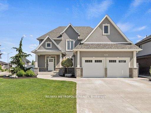 925 Lakewood Crescent, Lakeshore, ON N8L 1G6