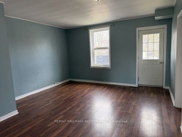 5 George Street E, Kawartha Lakes, ON K9V 1W2 photo 3