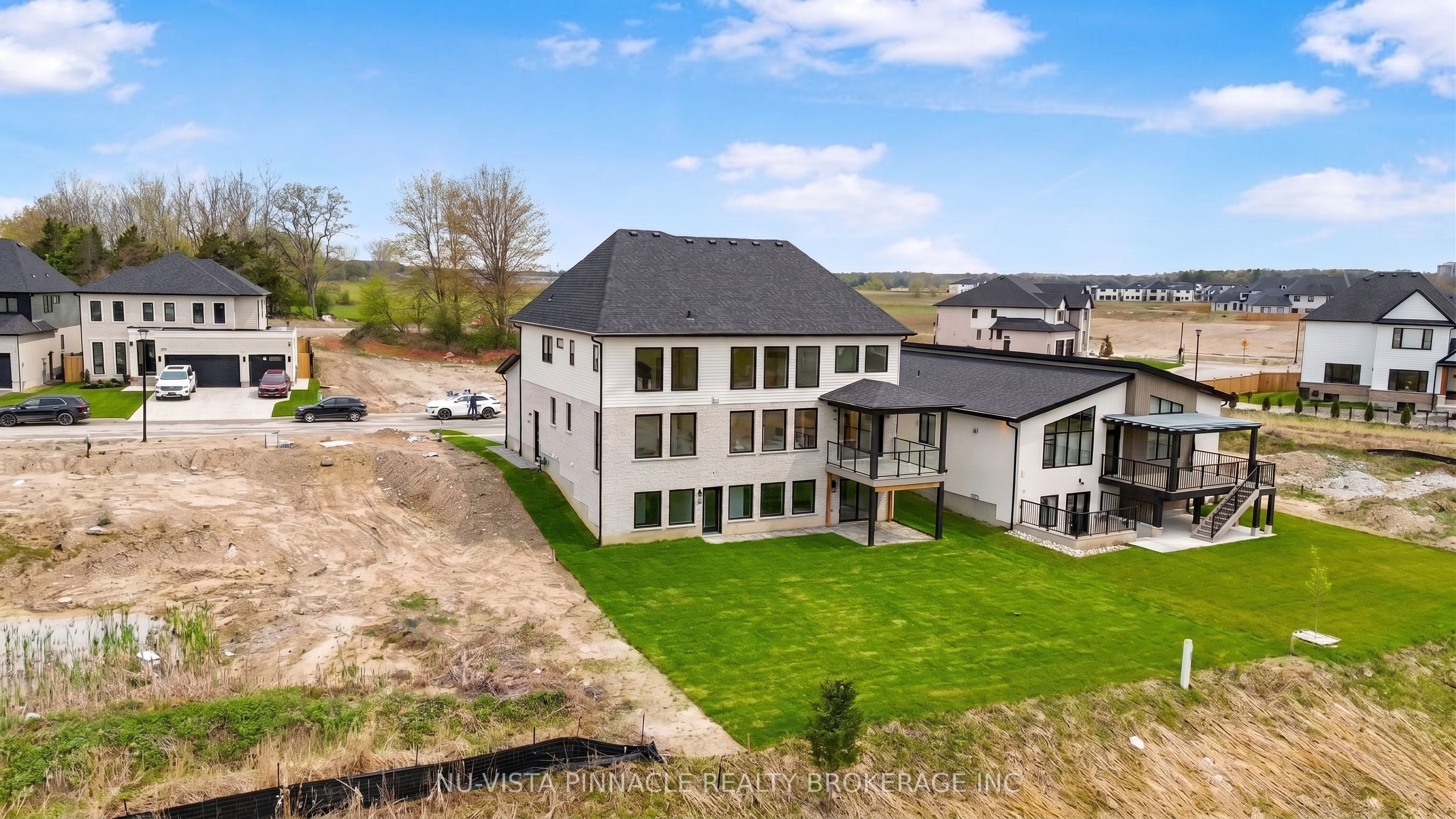 4108 Fallingbrook Road, London South, ON N6P 1H5 photo 4