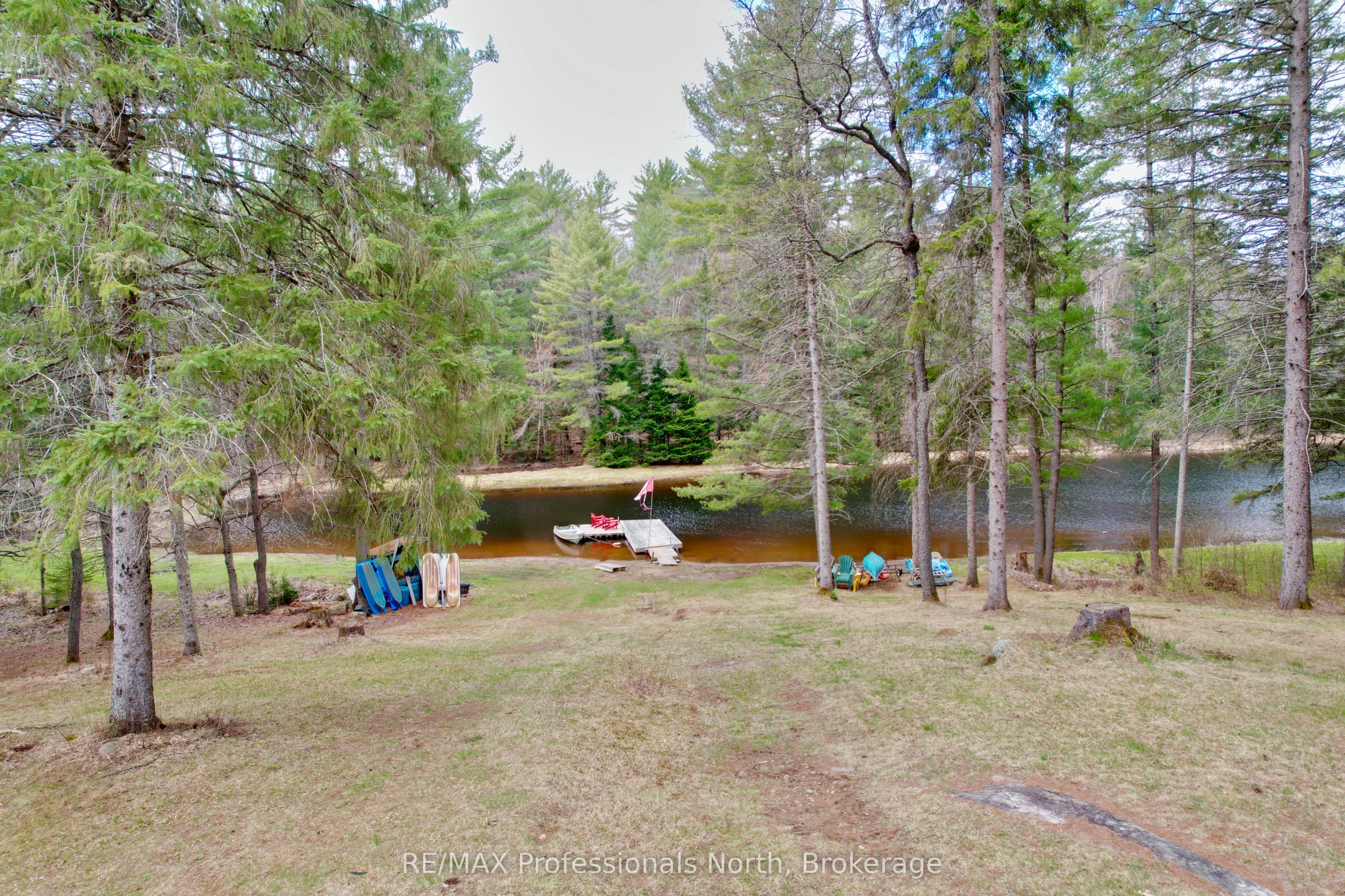 862 Lynx Lake Rd Road, Huntsville, ON P1H 2J3 photo 3