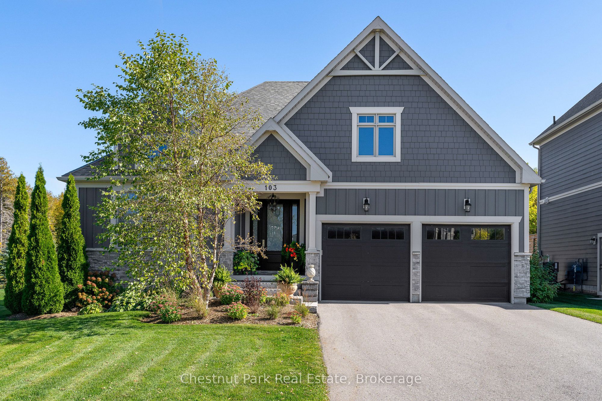 103 Creekwood Court, Blue Mountains, ON L9Y 0V1 photo 2