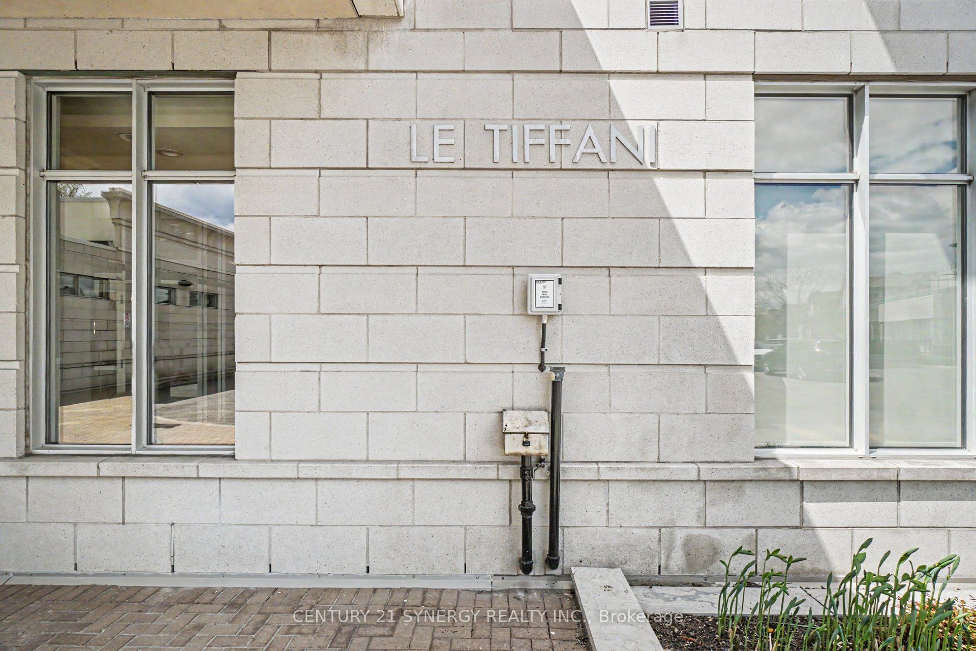 70 Landry Street 1201, Vanier and Kingsview Park, ON K1L 0A8 photo 4