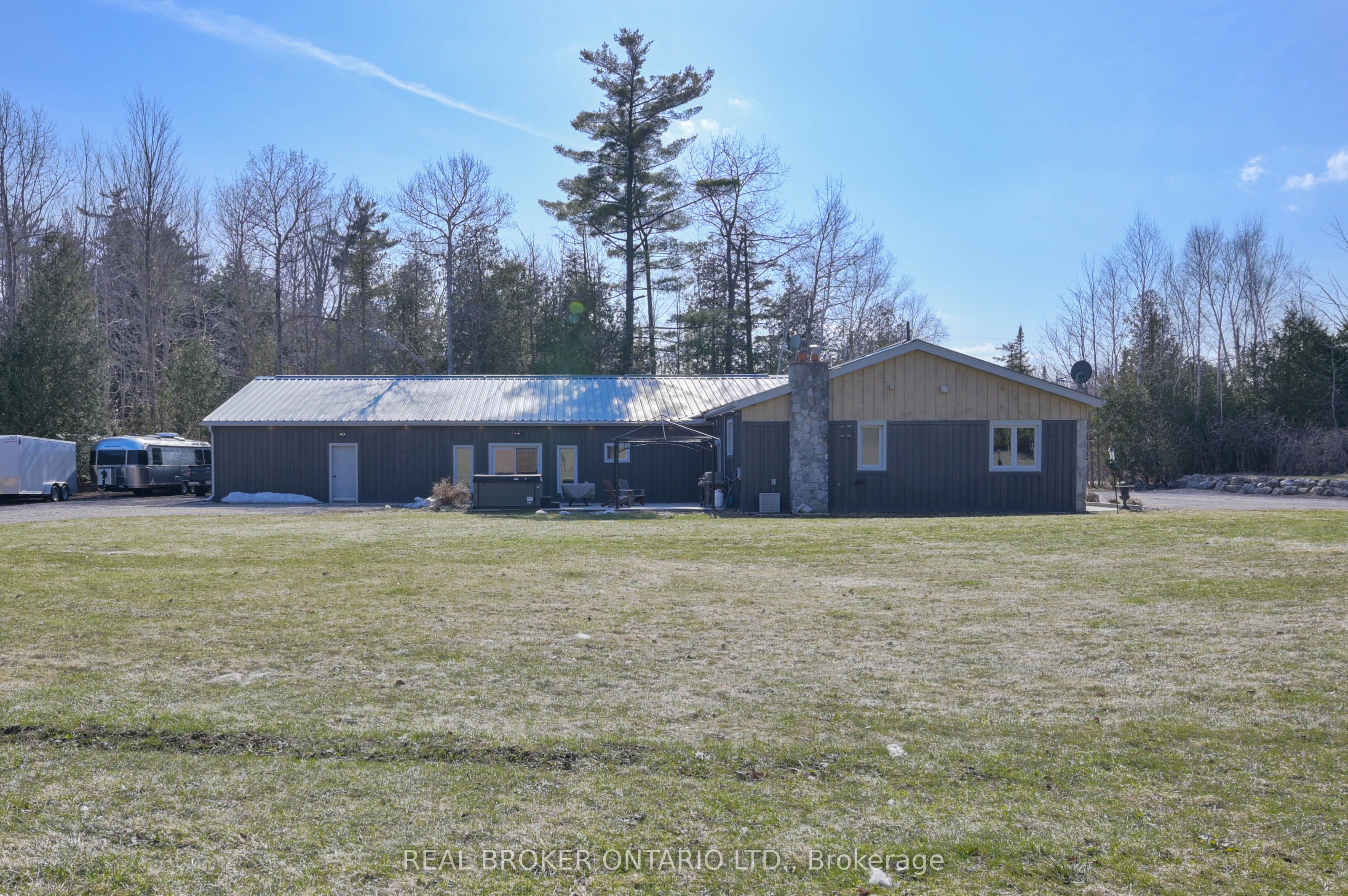 4589 WATSON Road S, Puslinch, ON N0B 2J0