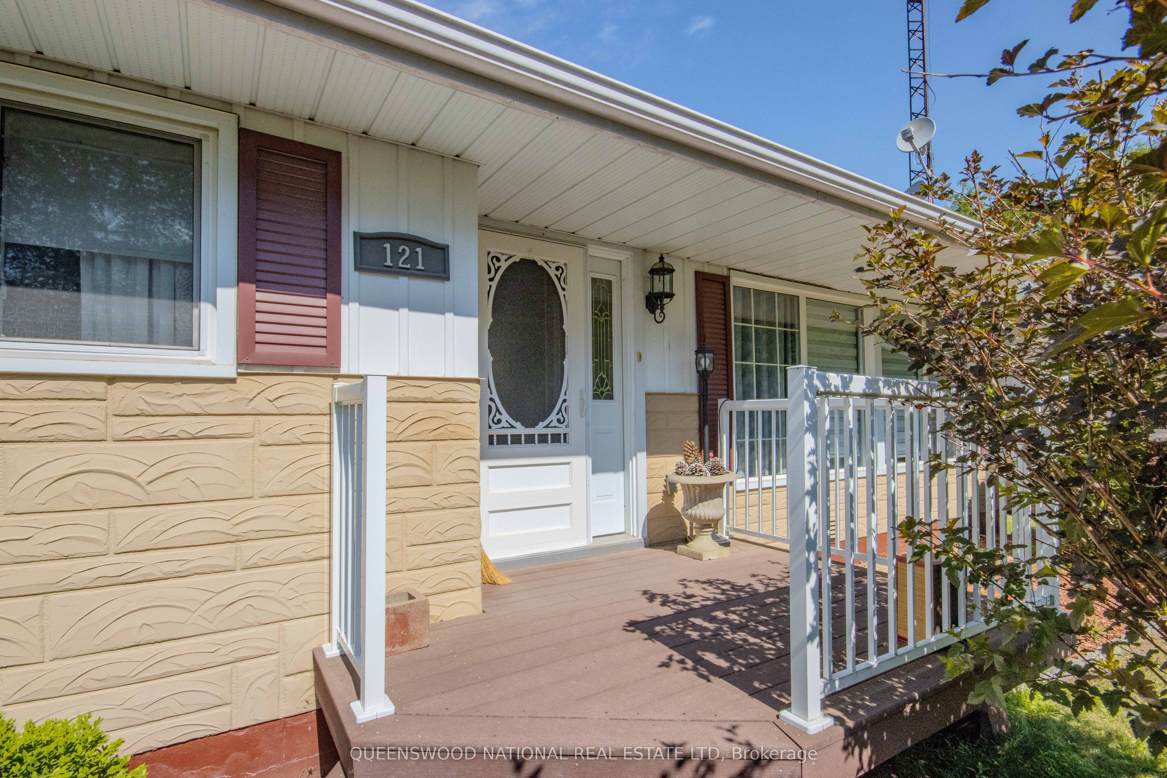121 Sandhill Drive, Madawaska Valley, ON K0J 1B0 photo 4
