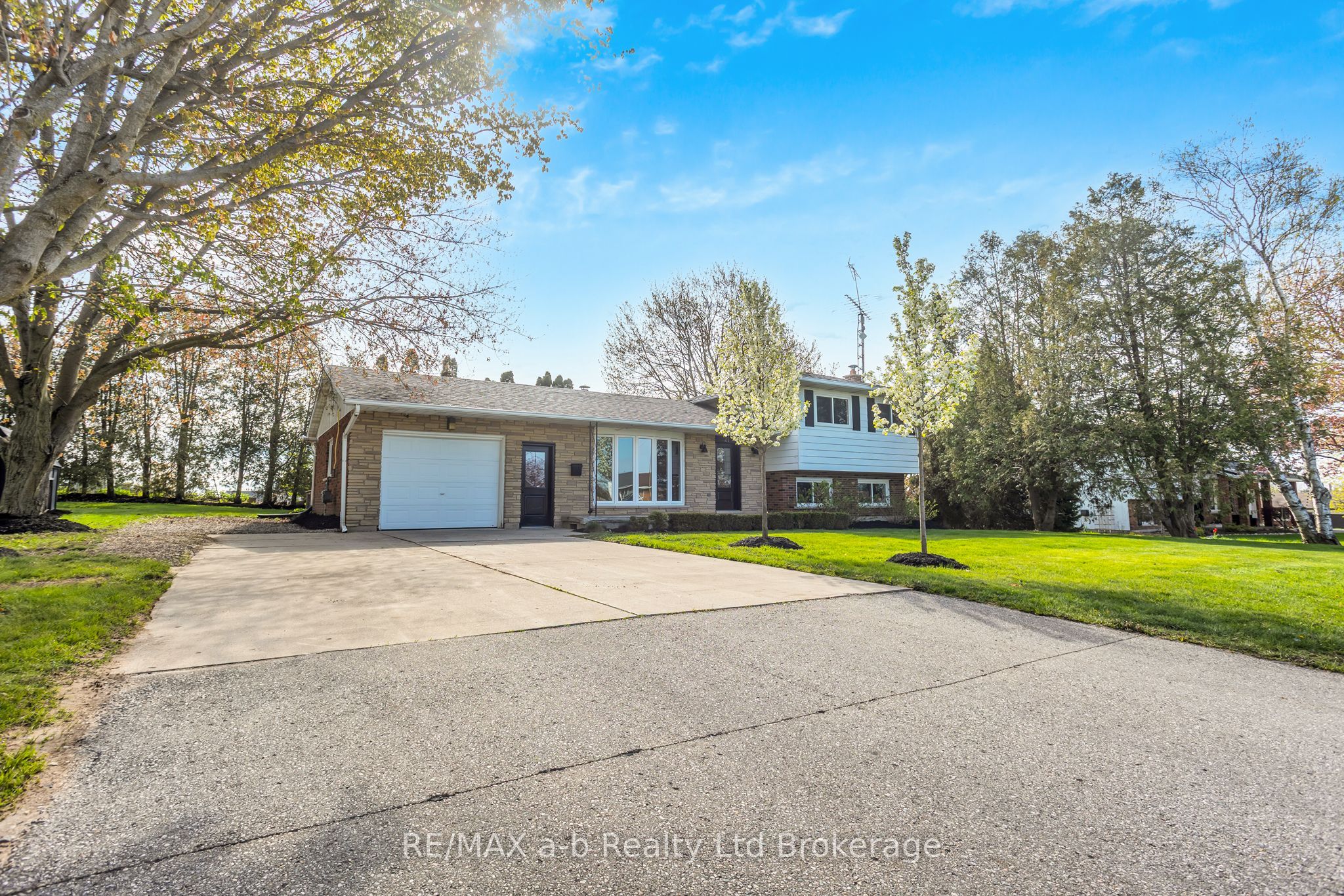 21 PEGGY Avenue, South-West Oxford, ON N0J 1N0 photo 2