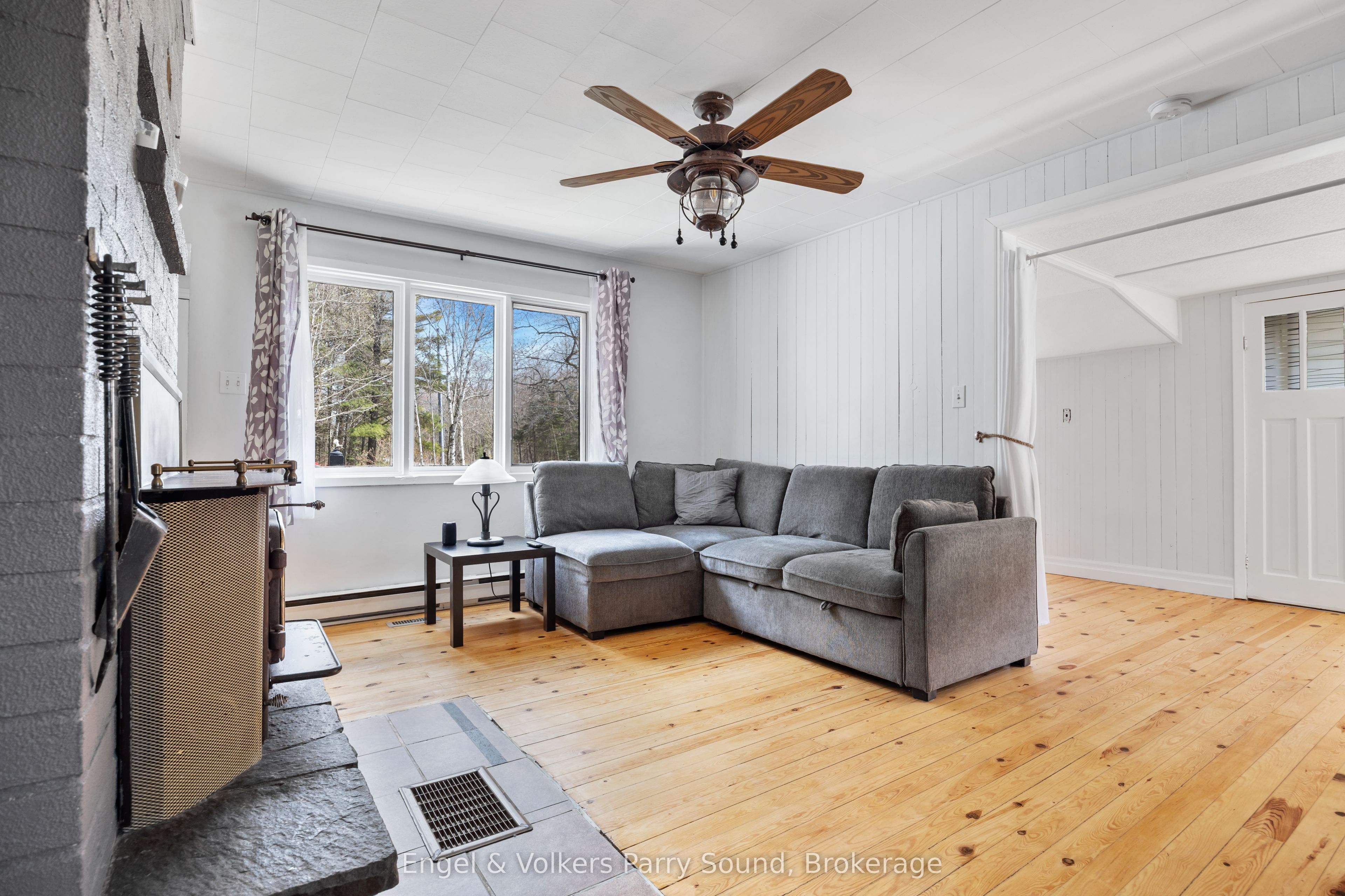 77 Woods Road, Carling, ON P0G 1G0 photo 5