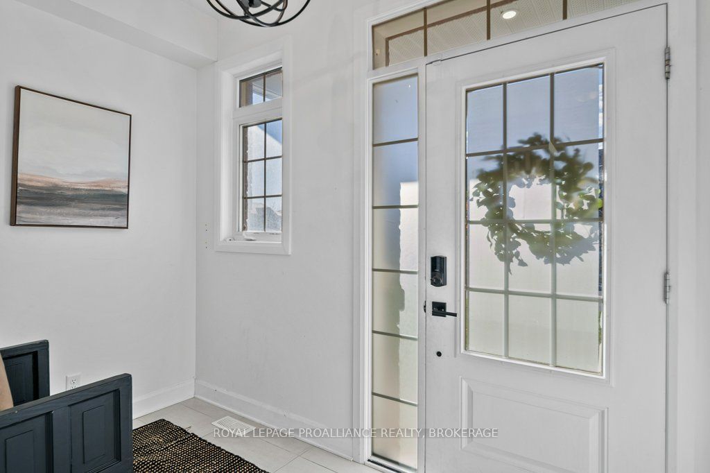 1504 Shira Drive, Kingston, ON K7P 0S3 photo 3