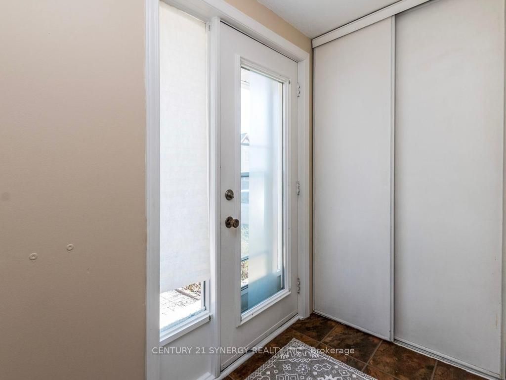 22C Maple Ridge Crescent 80, Barrhaven, ON K2J 3L2 photo 3