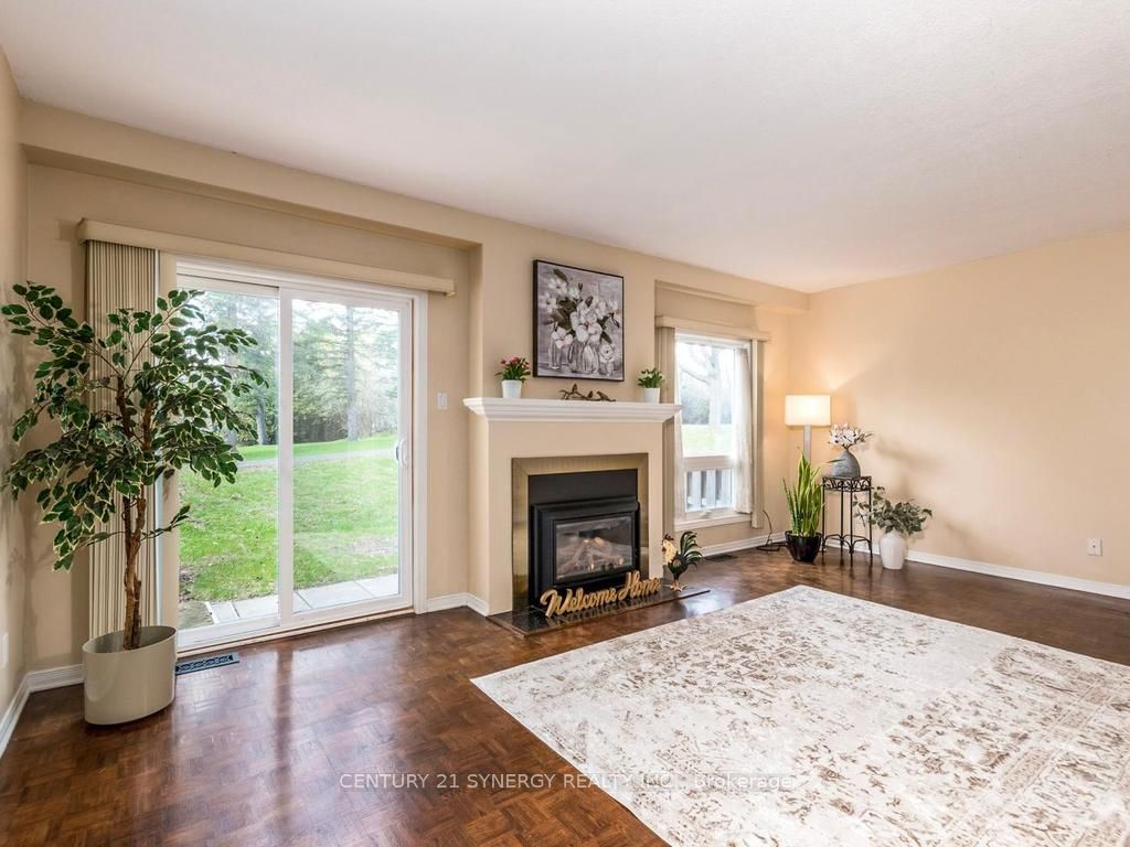 22C Maple Ridge Crescent 80, Barrhaven, ON K2J 3L2 photo 5