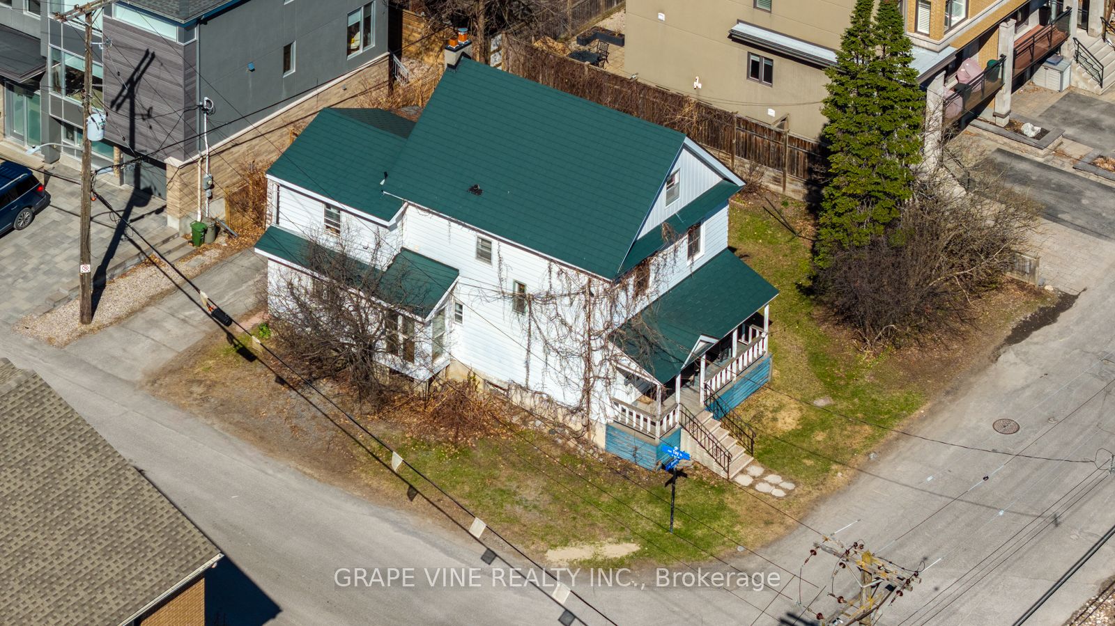 388 Berkley Avenue, Carlingwood - Westboro and Area, ON K2A 2G7 photo 3