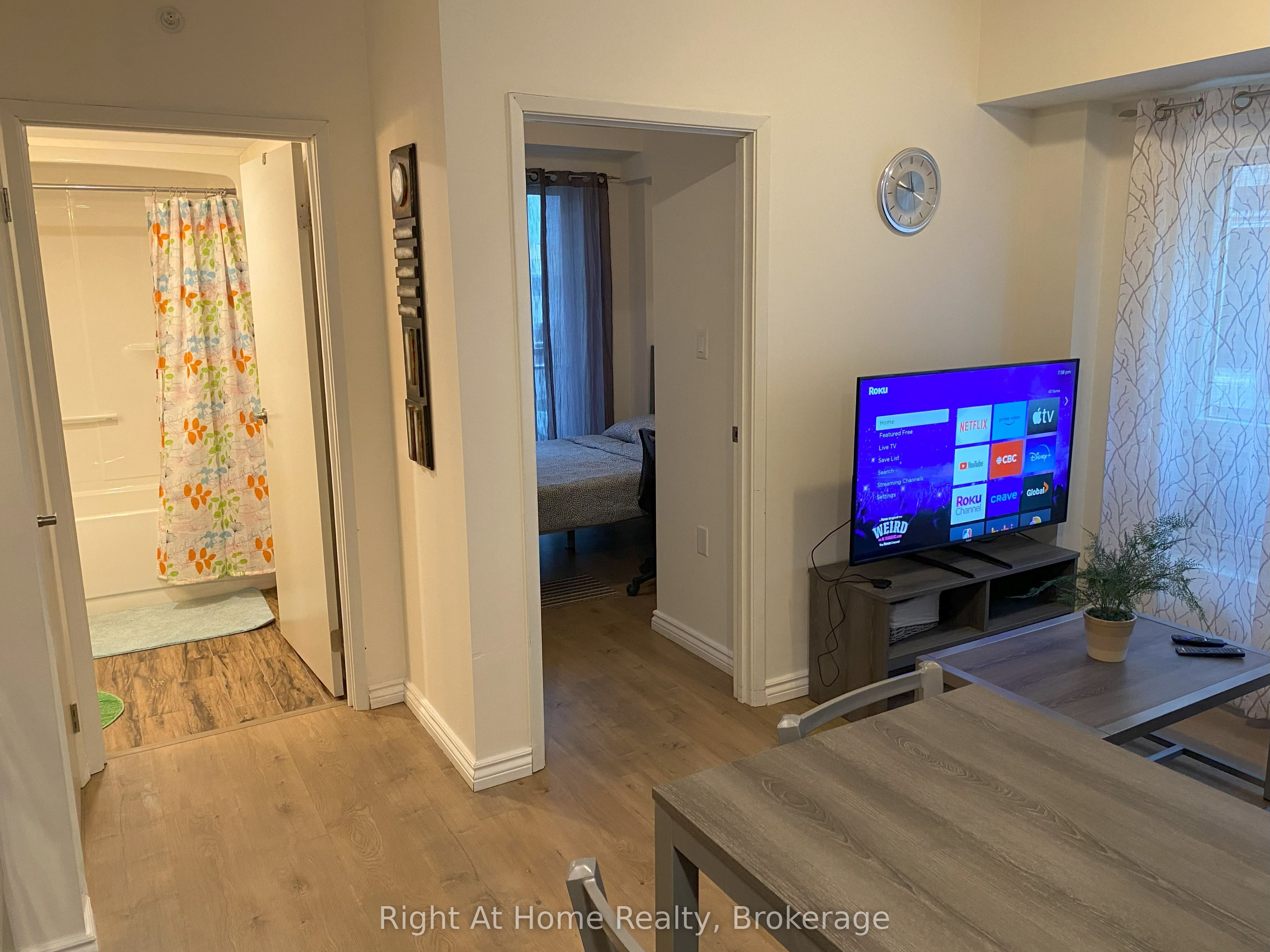 275 LARCH Street G204, Waterloo, ON N2L 0J4 photo 5