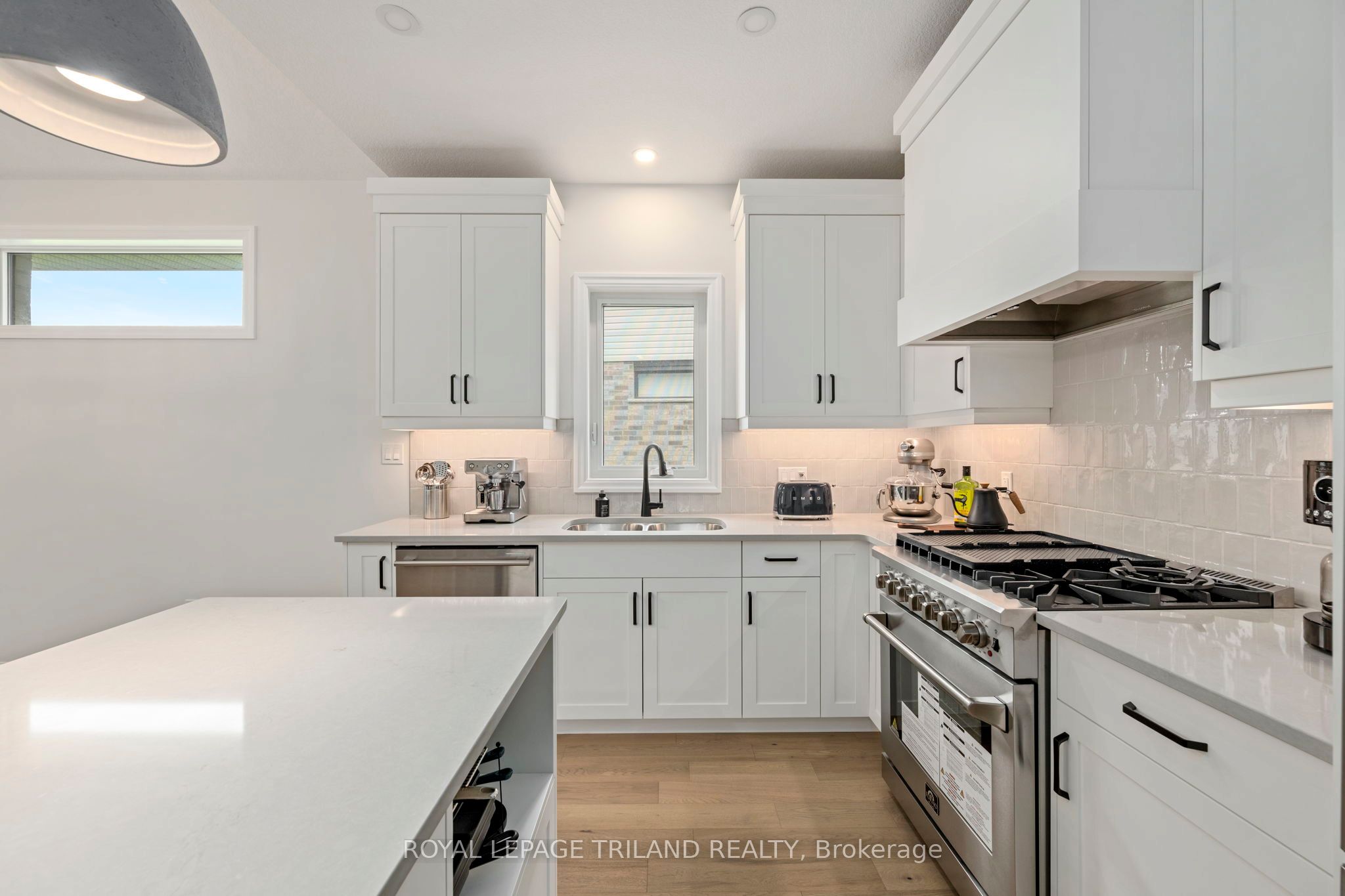 2 Evylean Court, St. Thomas, ON N5R 0P6 photo 4