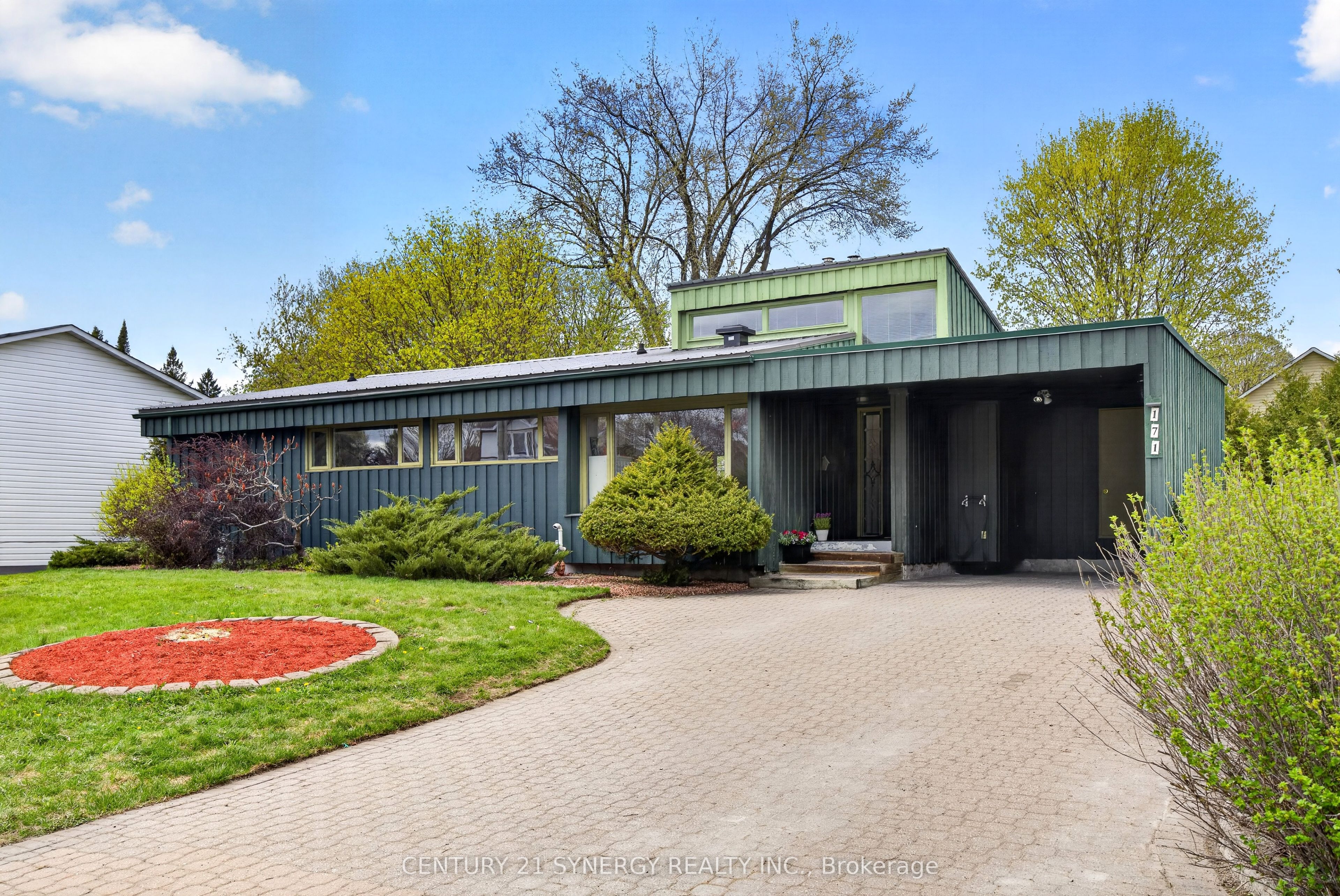 171 Peter Street, Carleton Place, ON K7C 1C7
