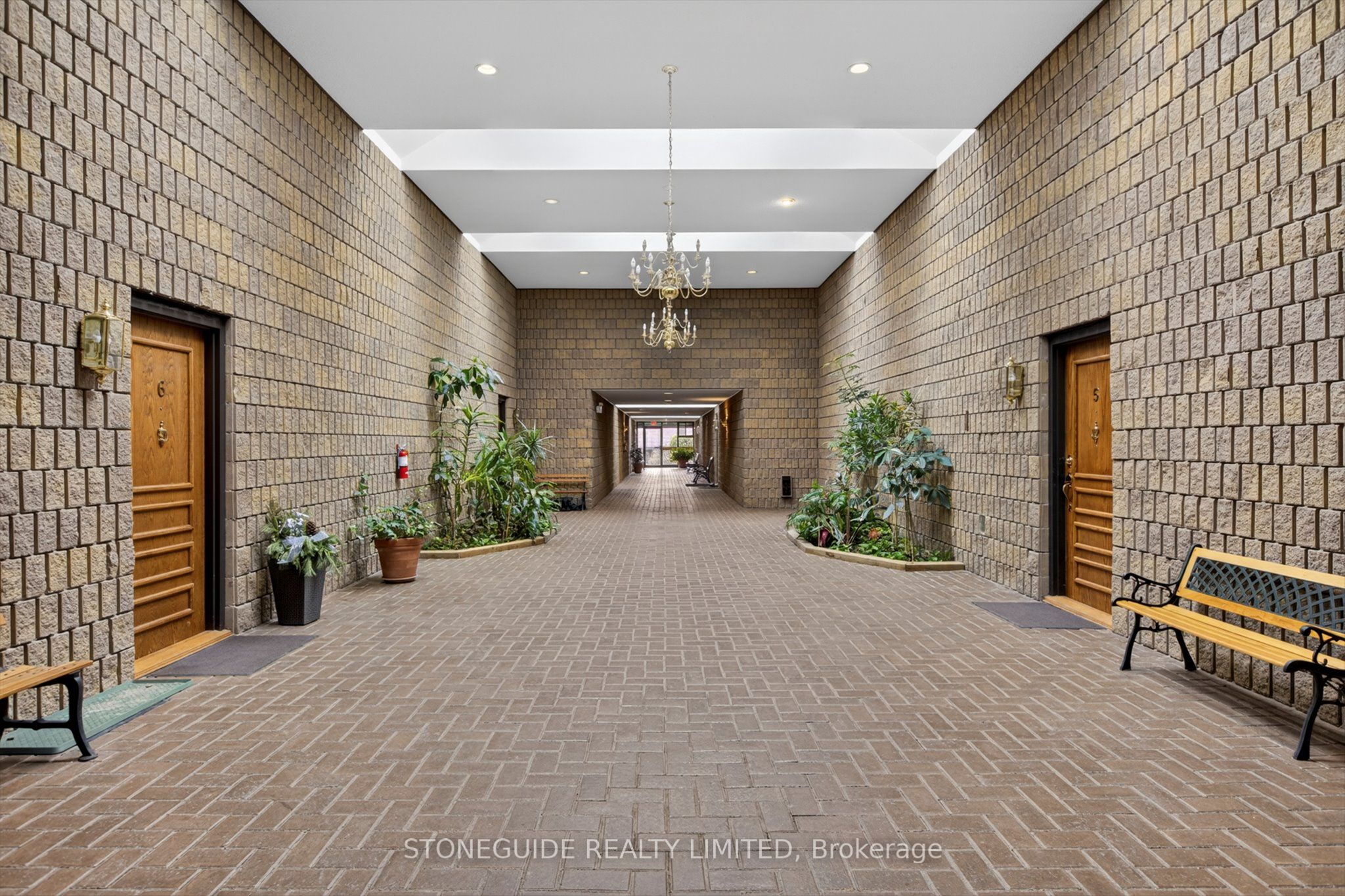 963 Armour Road 10, Peterborough, ON K9H 7H2 photo 4