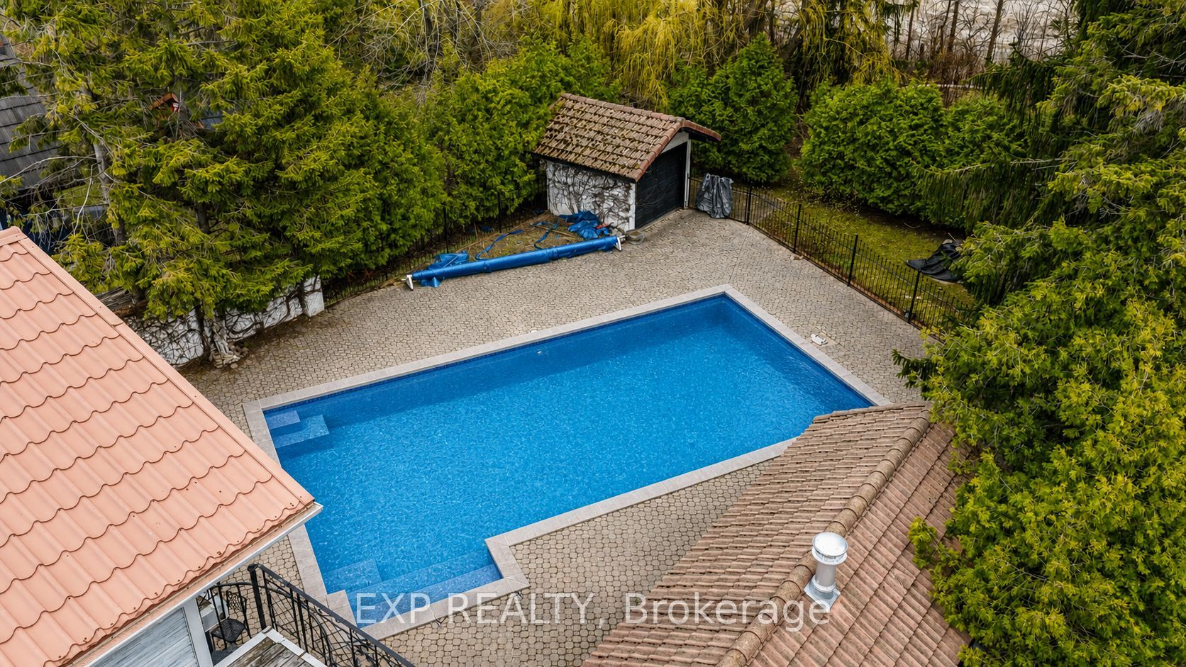 104 Kinsey Place, Blue Mountains, ON L9Y 0R4 photo 4