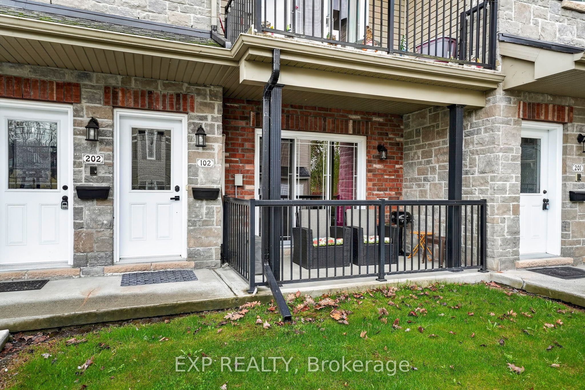 222 First Street E 102, Cornwall, ON K6H 0G2 photo 4