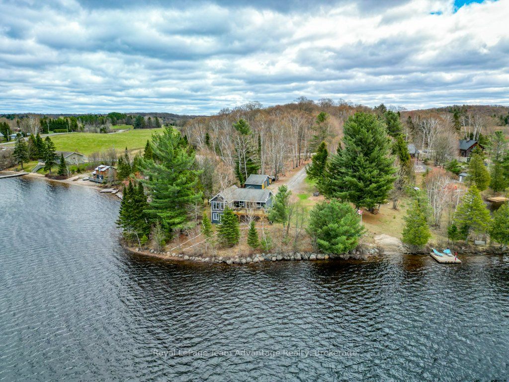 134 Johnston Road, Magnetawan, ON P0A 1P0 photo 2