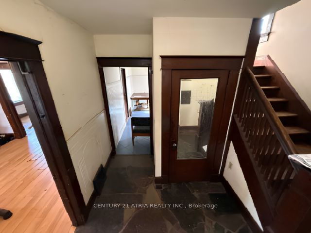 377 Guelph Street, Kitchener, ON N2H 5X4 photo 3