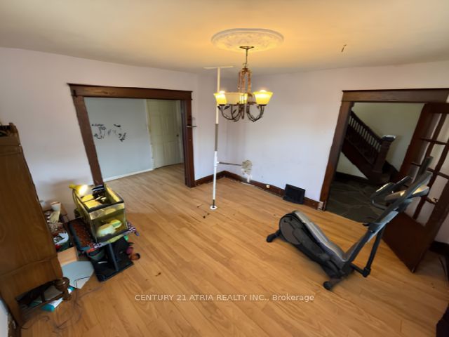 377 Guelph Street, Kitchener, ON N2H 5X4 photo 5