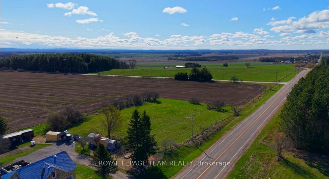 000 LOOKOUT Road, Whitewater Region, ON K0J 2L0 photo 4