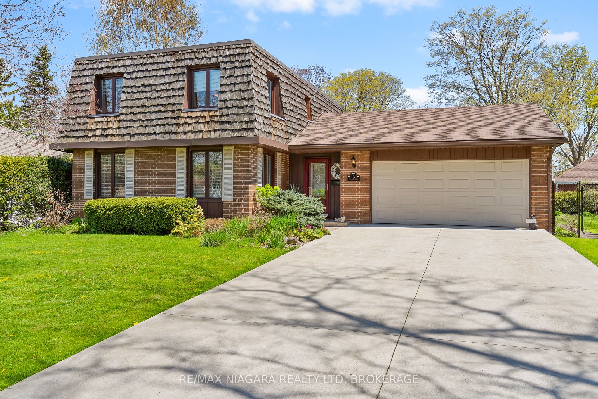 17 Walnut Street, Port Colborne, ON L3K 2T7 photo 3