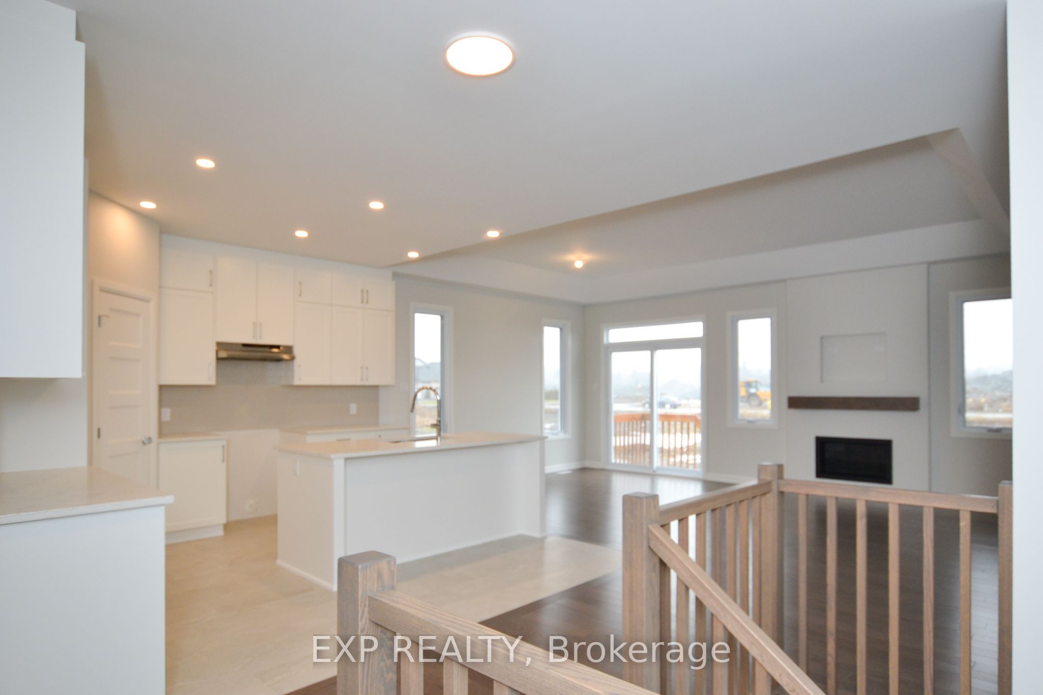 310 Turquoise Street, Clarence-Rockland, ON K4K 0L5 photo 4