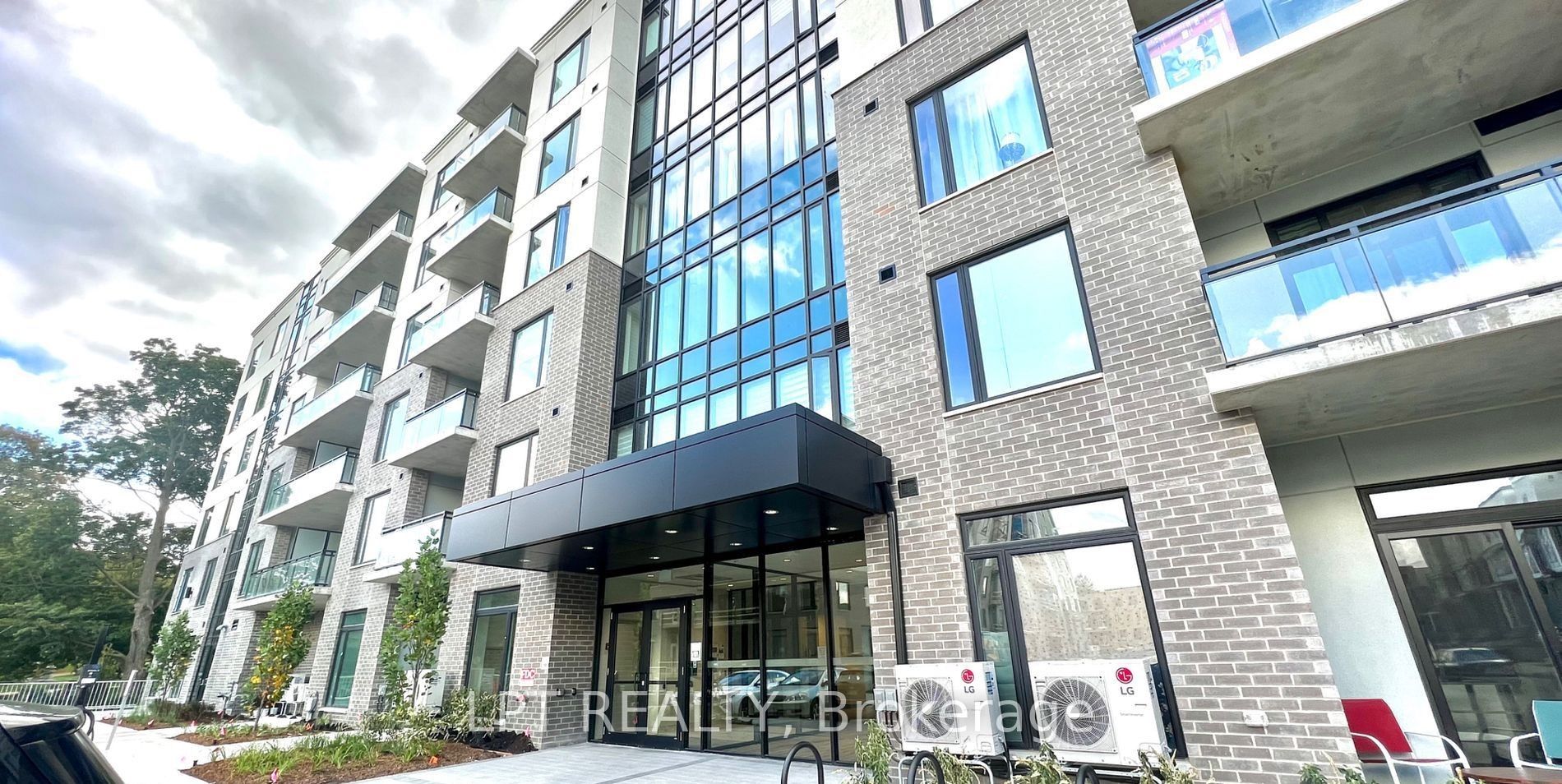 103 Roger Street 415, Waterloo, ON N2J 0G2