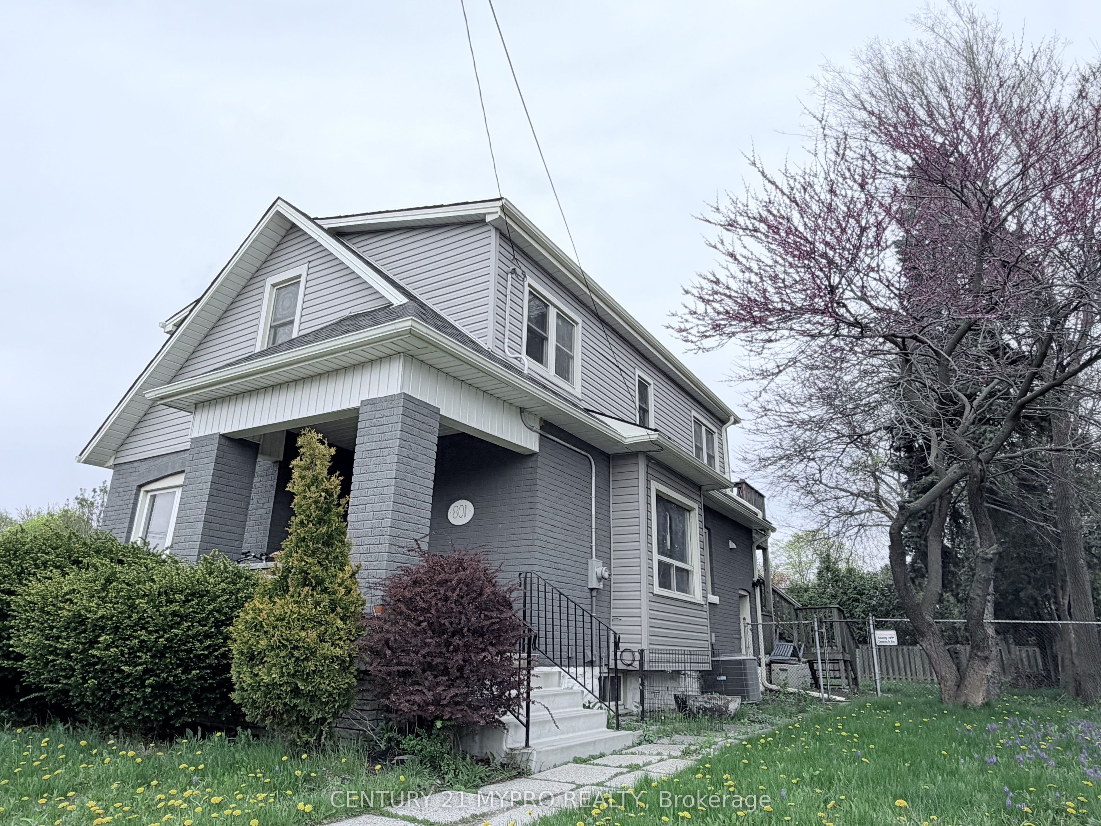 801 Upper Wellington Street, Hamilton, ON L9A 3R5 photo 4