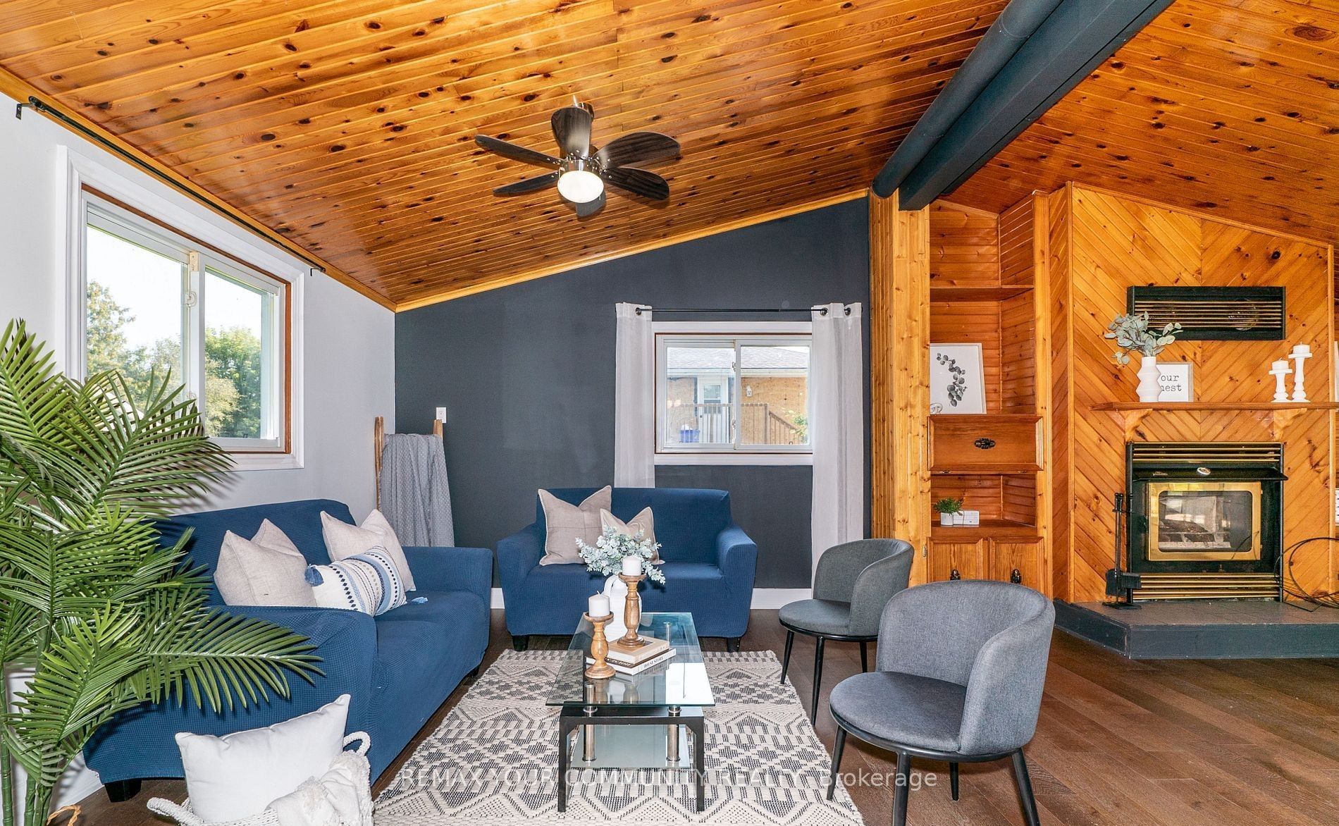 9 Emily Court, Kawartha Lakes, ON K0L 2W0 photo 4