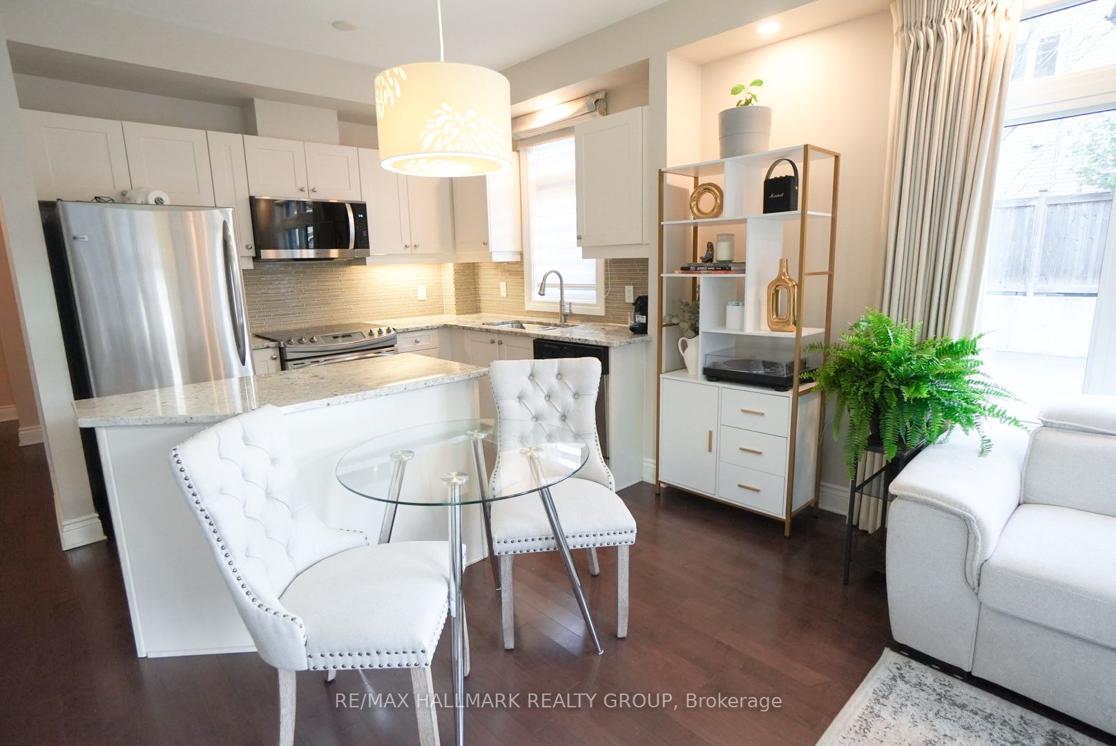 323 Winona Avenue 108, Westboro - Hampton Park, ON K1Z 5H3 photo 5
