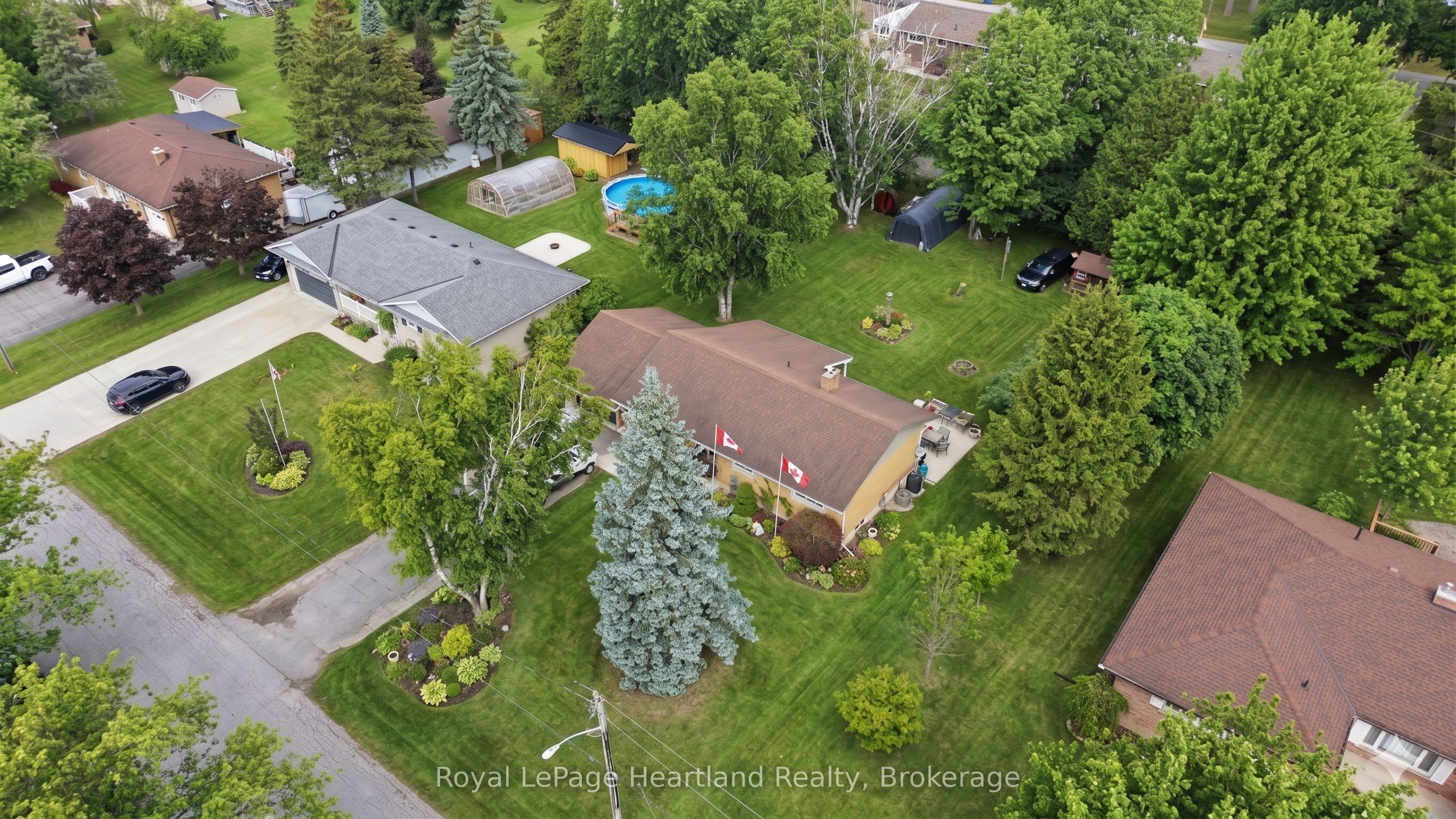 292 Wellington Street, North Huron, ON N0M 1H0