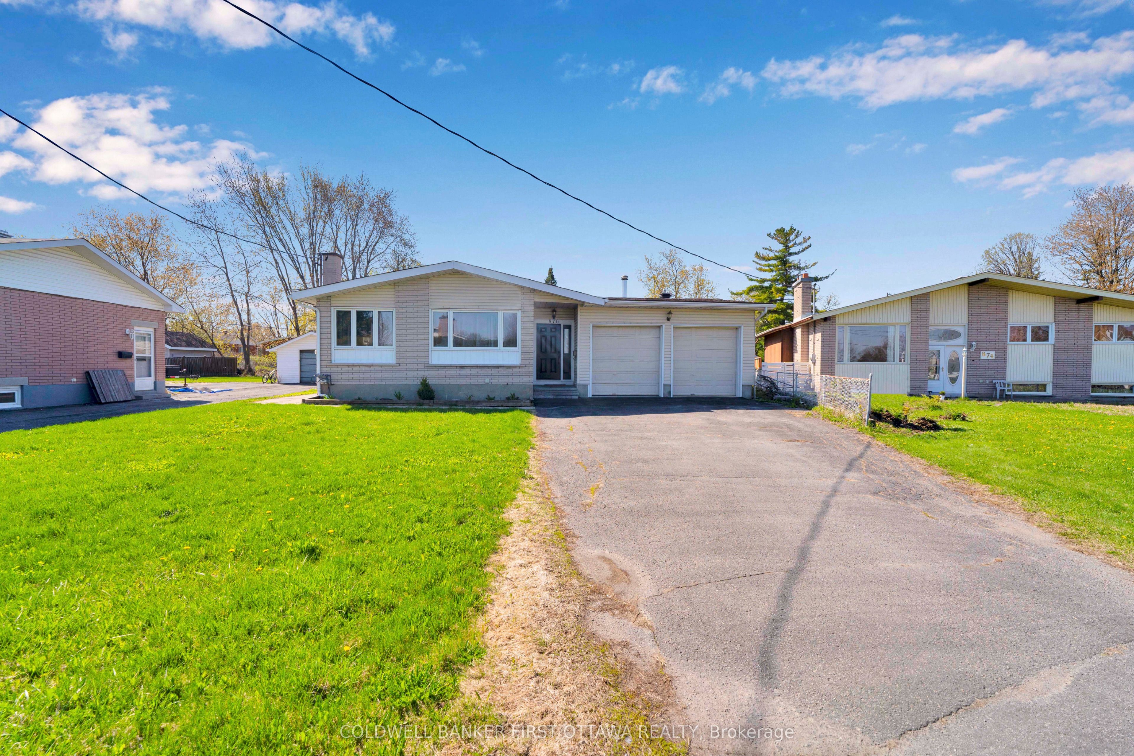 876 Balsam Drive, Orleans - Cumberland and Area, ON K1E 1B5 photo 3
