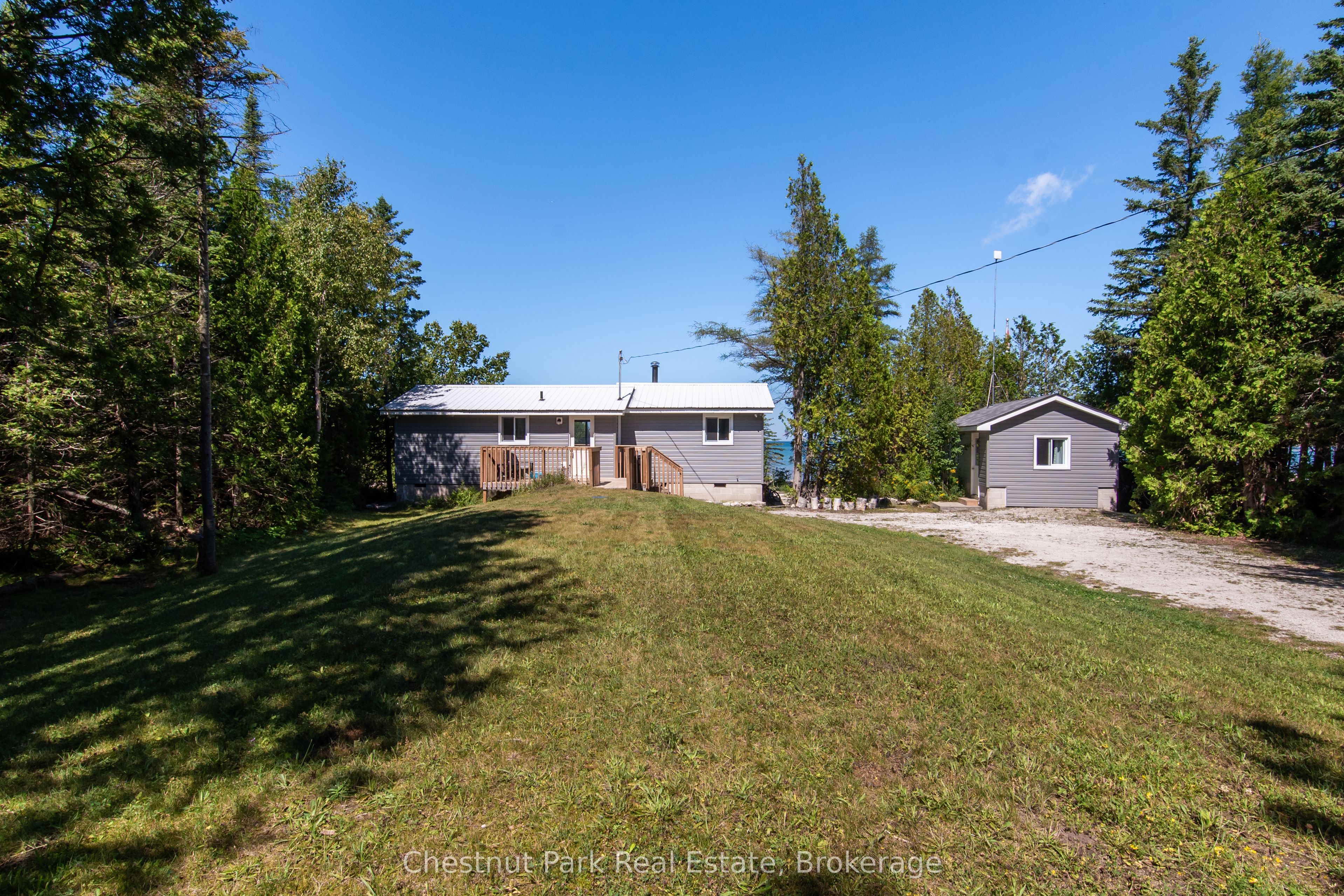 37 RONALD Street, Northern Bruce Peninsula, ON N0H 1X0 photo 3