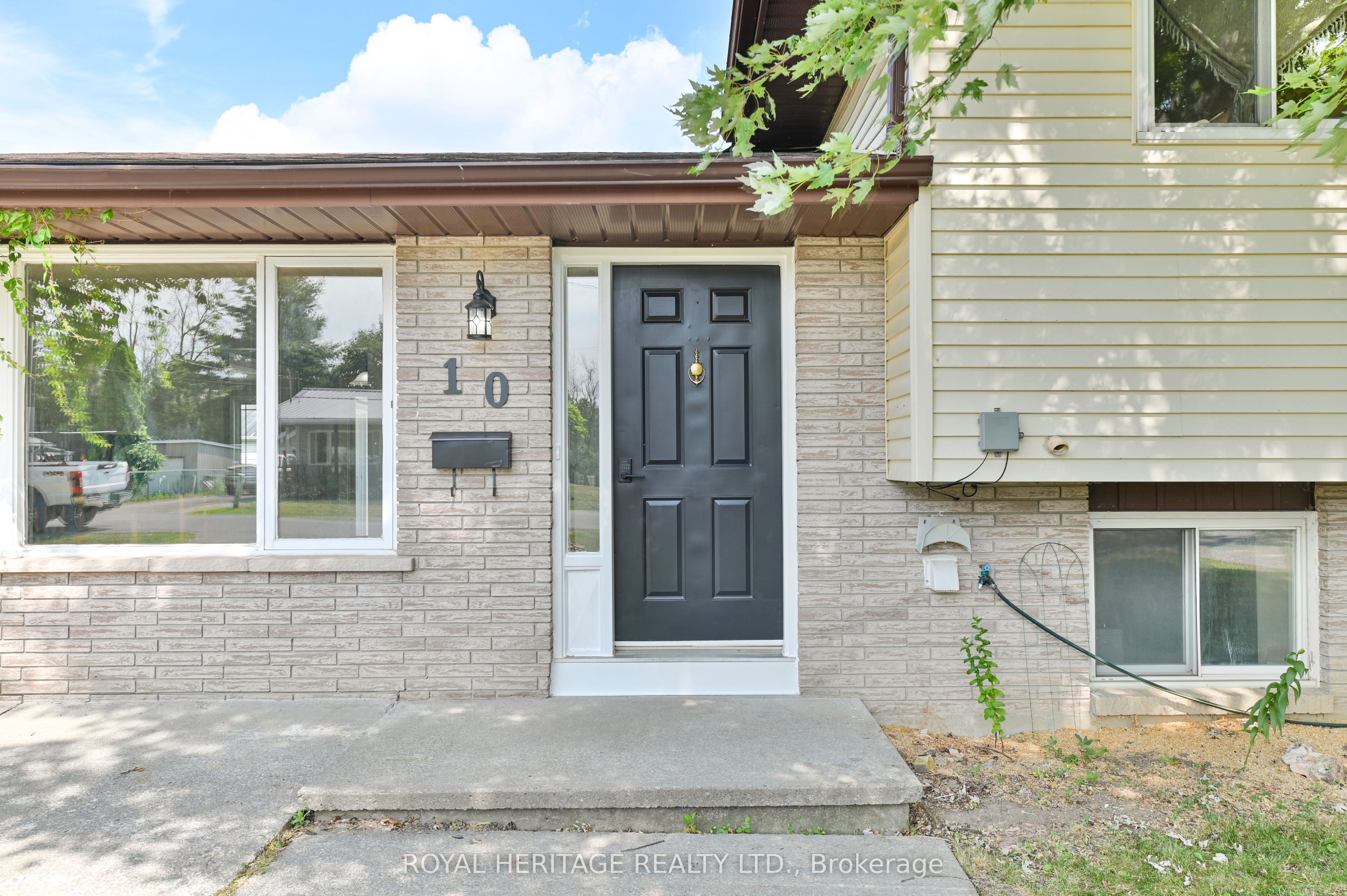 10 Reid Street, Greater Napanee, ON K7R 3V2 photo 5