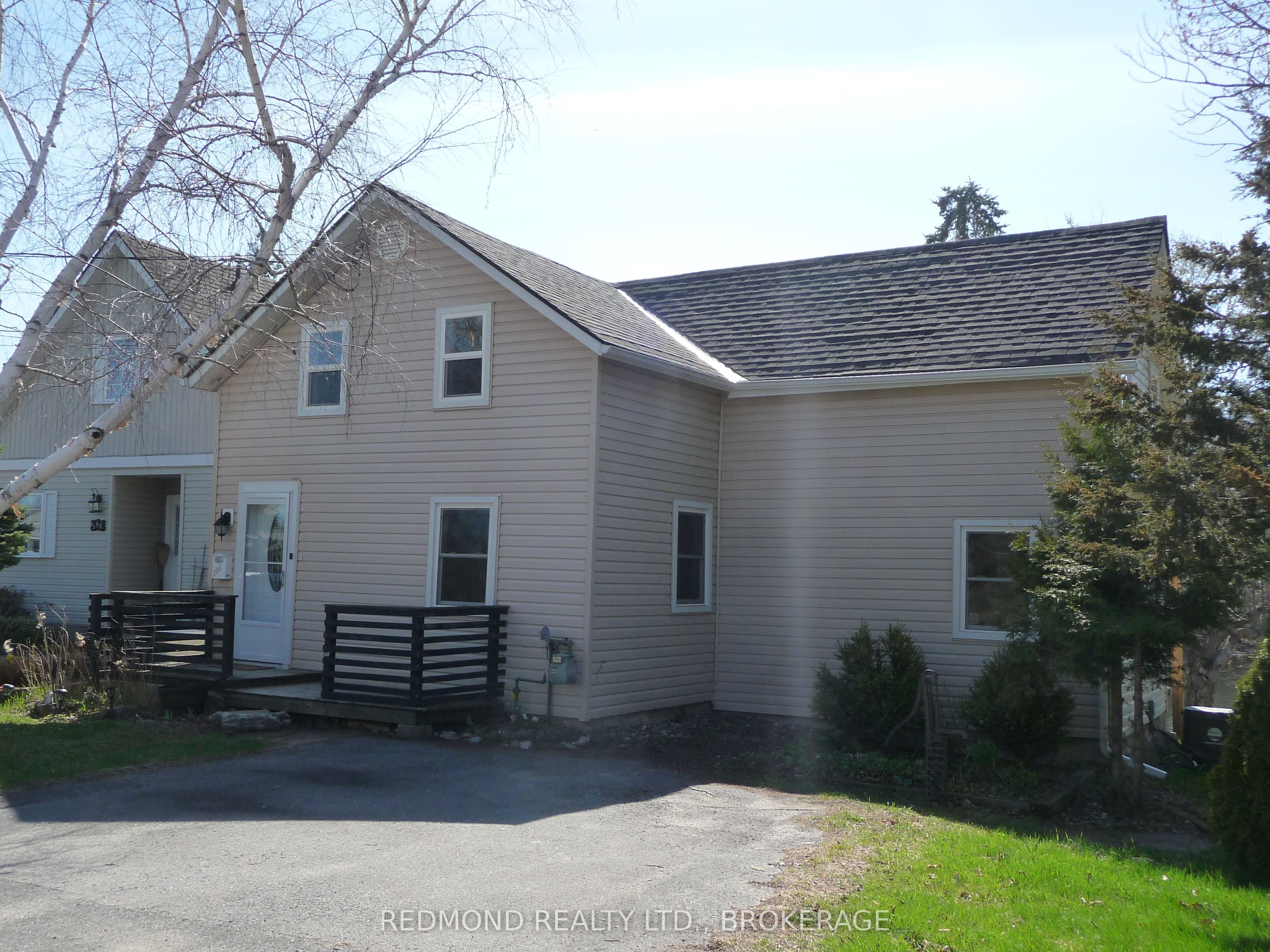 590 Queen Street, Gananoque, ON K7G 2B1 photo 4