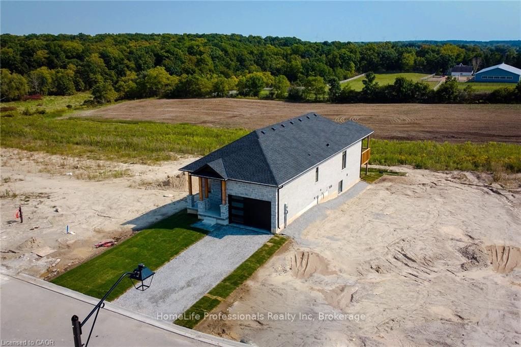 137 PIKE CREEK Drive, Haldimand, ON N0E 1E0 photo 3