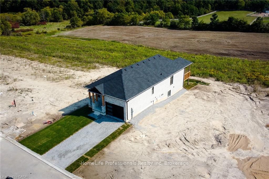137 PIKE CREEK Drive, Haldimand, ON N0E 1E0 photo 4