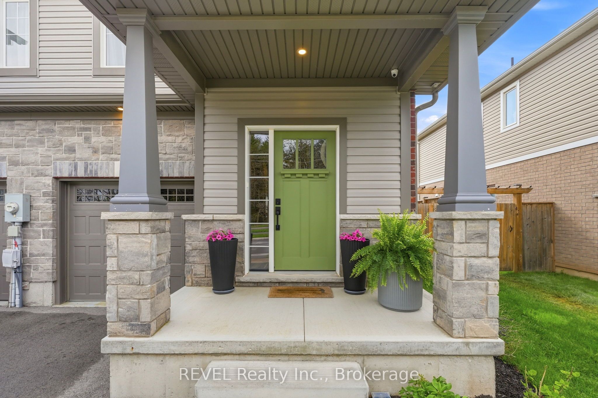 11 Lymburner Street, Pelham, ON L0S 1E6 photo 3