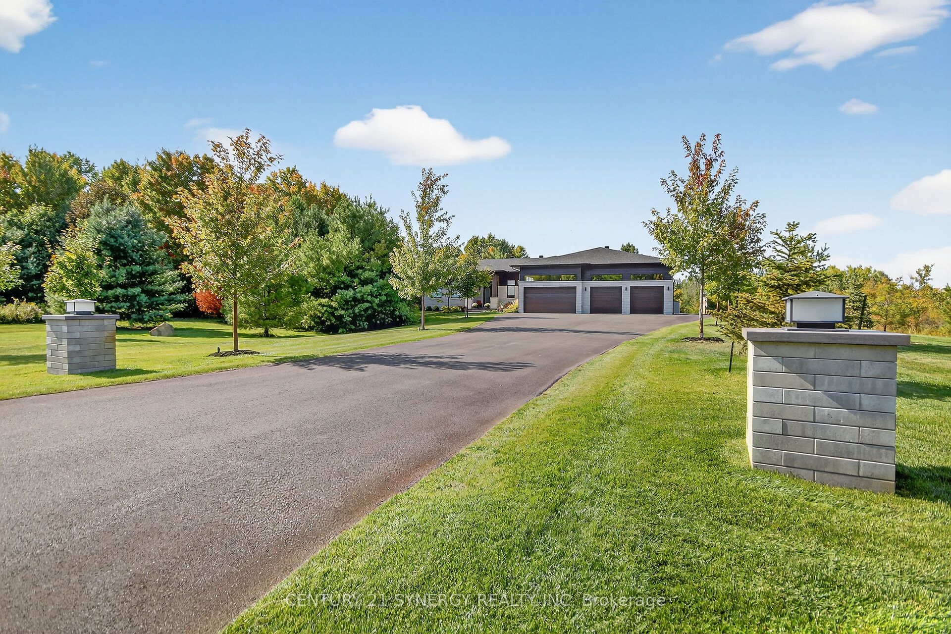 120 Derbeyshire Street, Kanata, ON K2W 0E7 photo 2