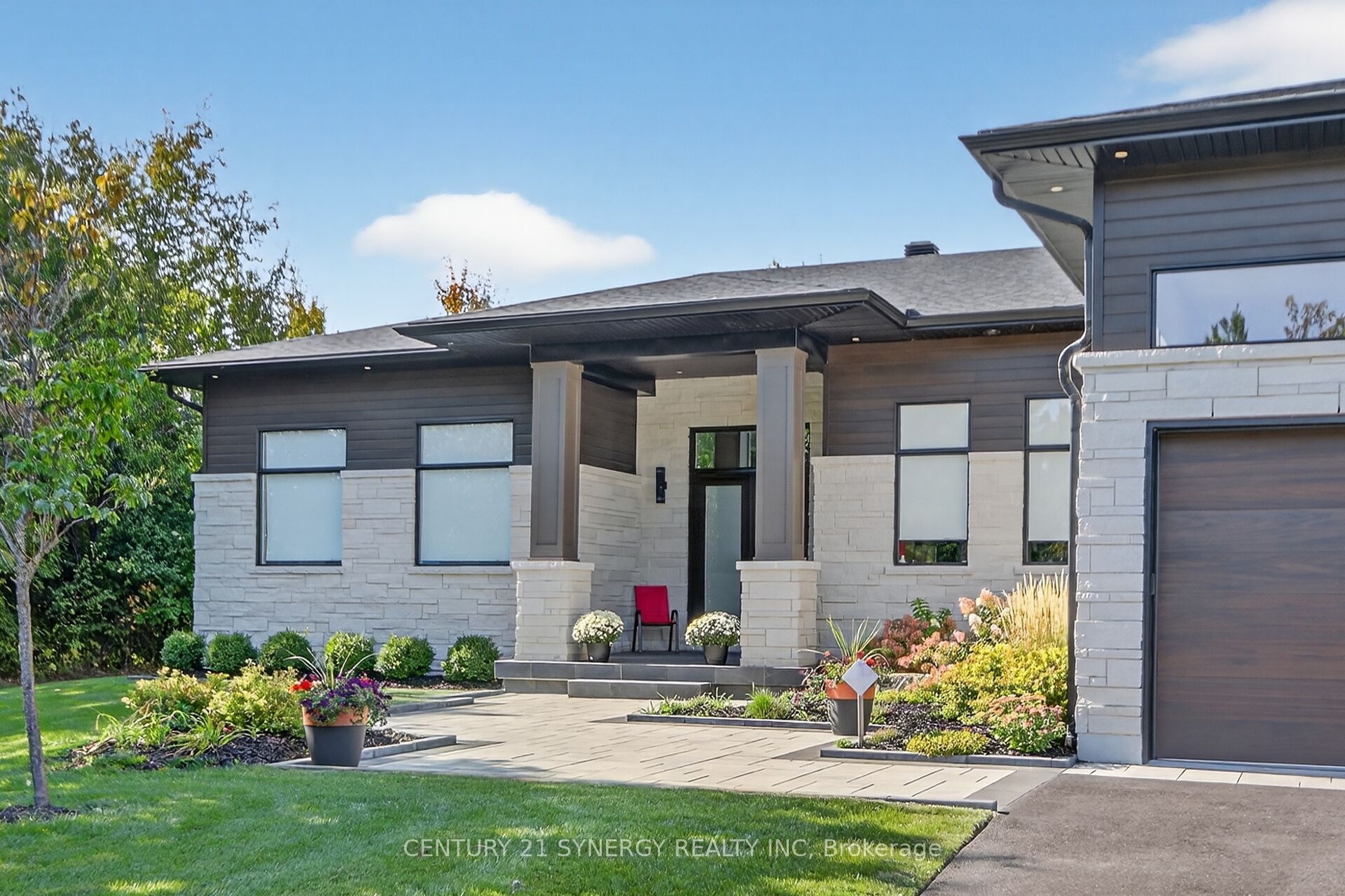 120 Derbeyshire Street, Kanata, ON K2W 0E7 photo 3