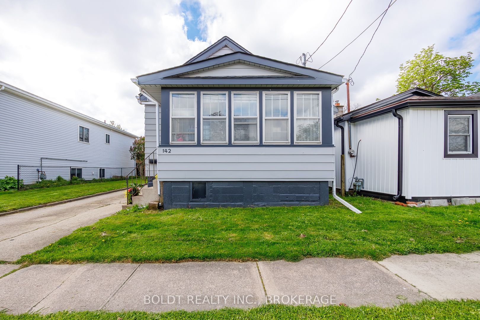 142 CLARA Street, Thorold, ON L2V 1K3 photo 2