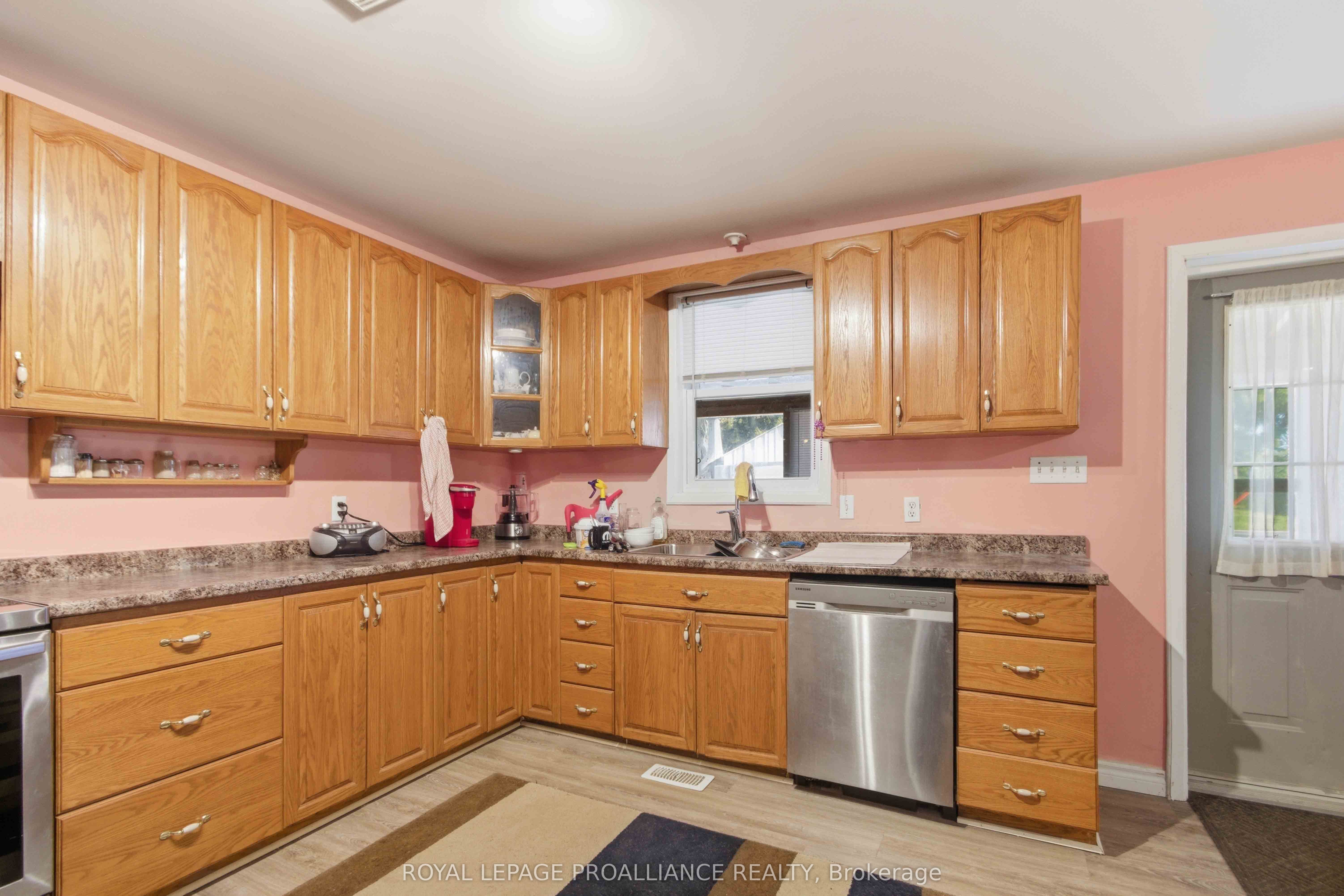 1625 County Rd 5, Quinte West, ON K0K 2C0 photo 5