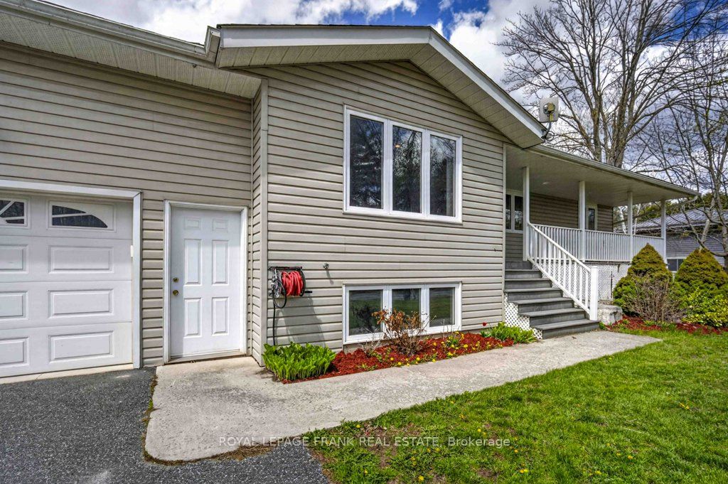 730 Old Norwood Road, Havelock-Belmont-Methuen, ON K0L 1Z0 photo 2